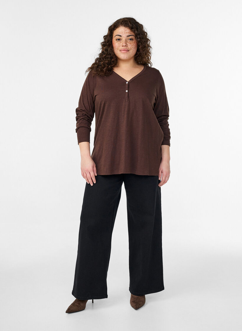 Langarmshirt mit V-Ausschnitt und Kn&ouml;pfen, Braun, Model image number 1