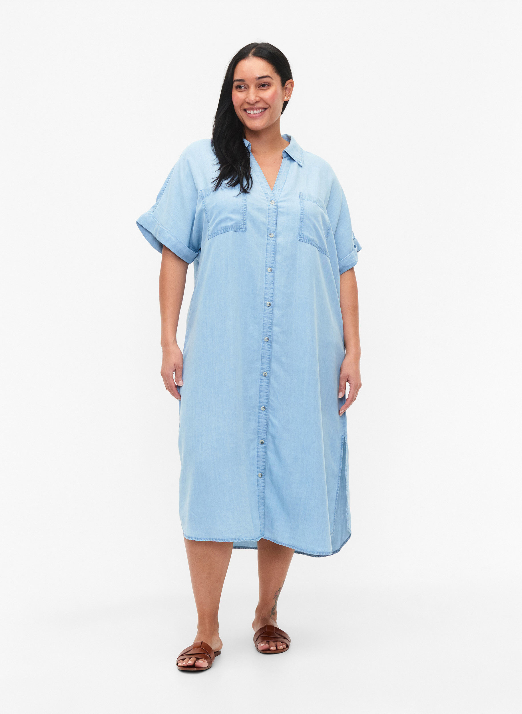 Zizzi Kurzarm-Shirtkleid aus Lyocell (TENCEL&trade;), Light blue denim, Model image number 0