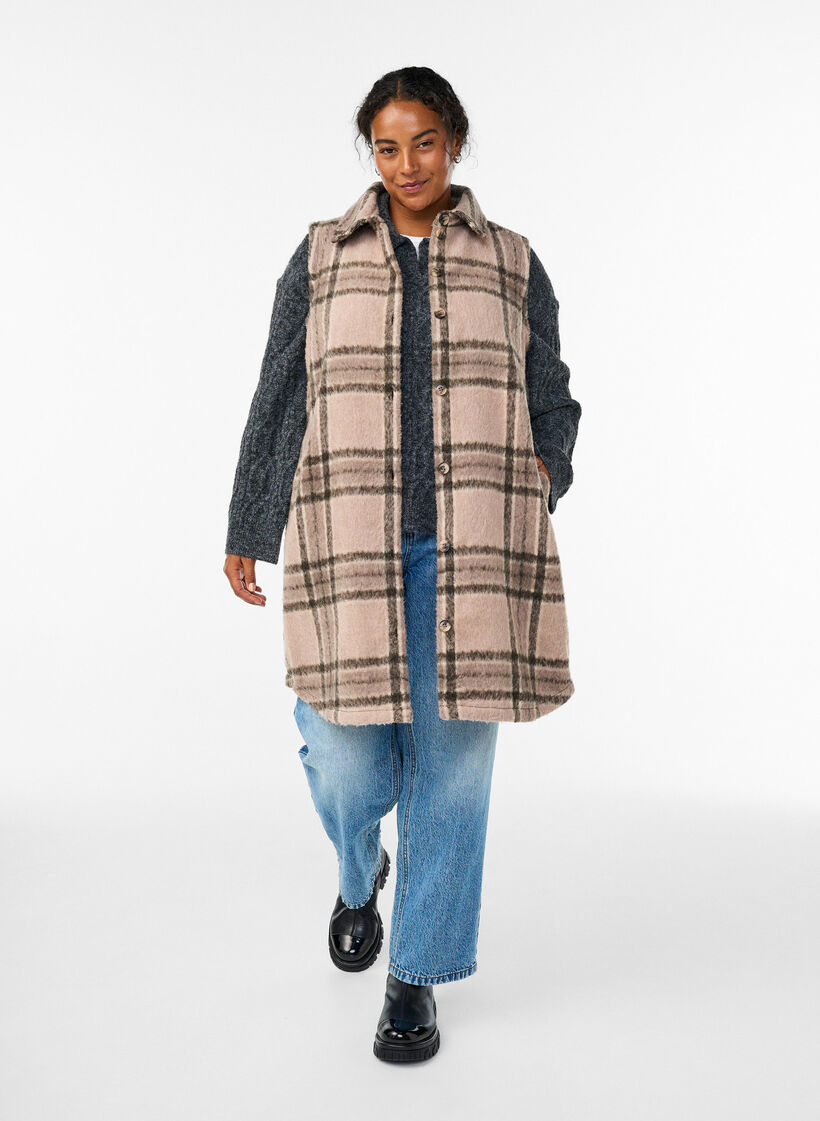 Lange karierte Weste aus gebürsteter Qualität, Beige, Model image number 1