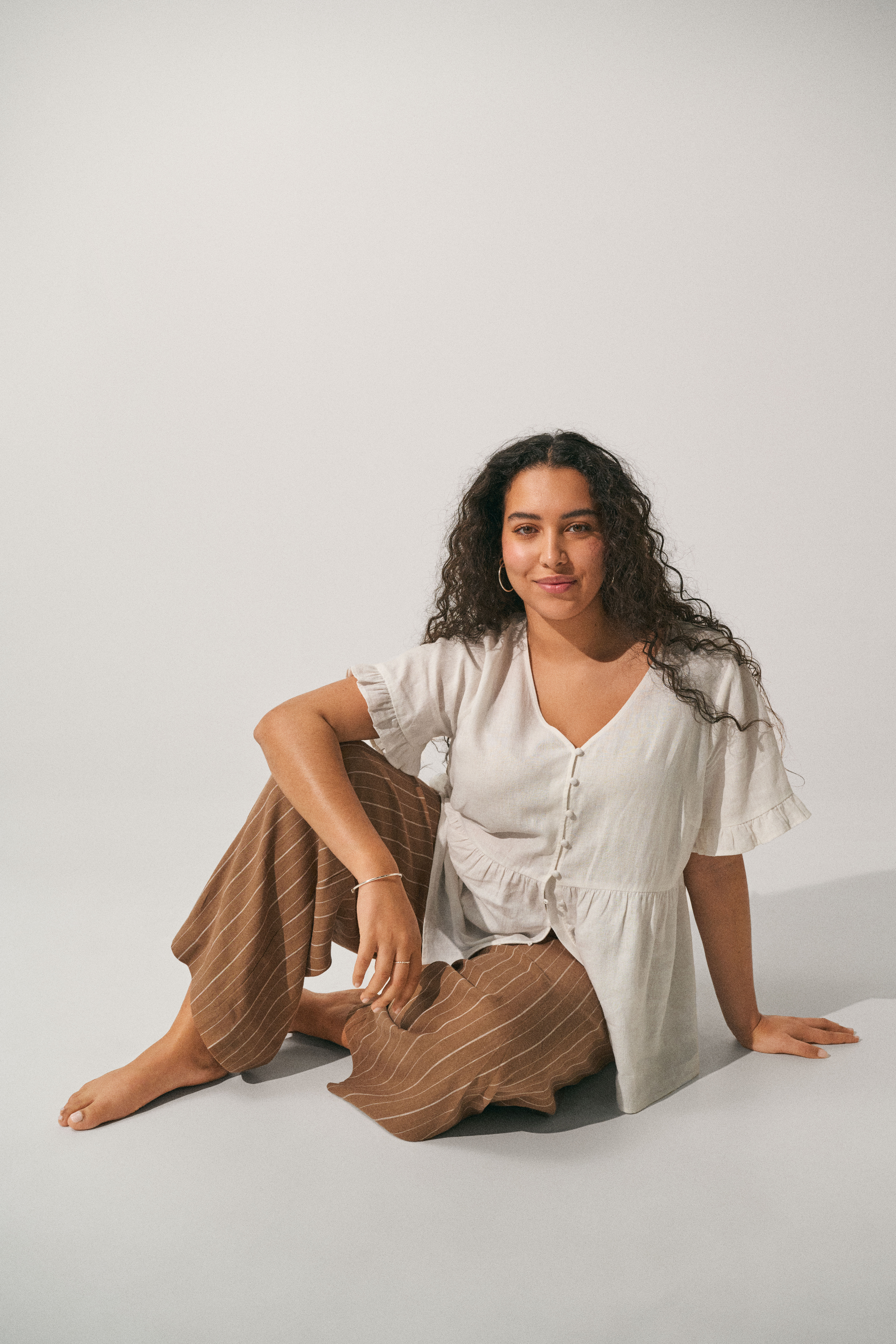 Zizzi Outfit aus Leinen und Viskose, , Model