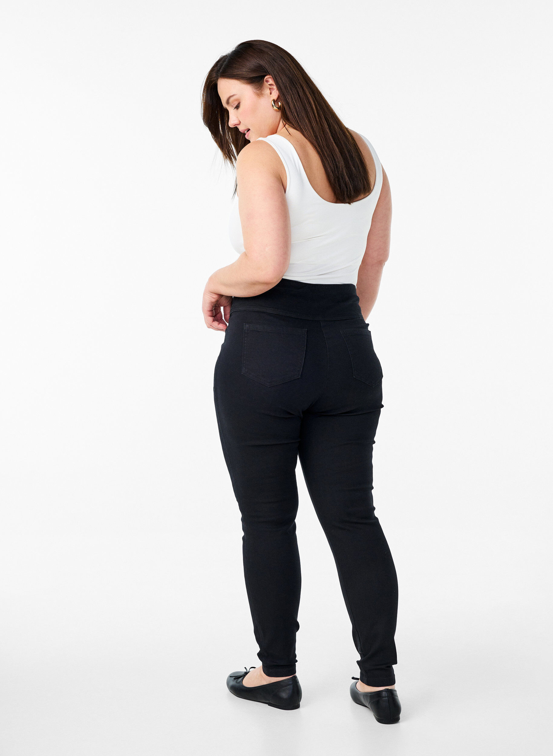 Zizzi Elastische Jeggings mit hoher Taille, Schwarz, Model image number 1