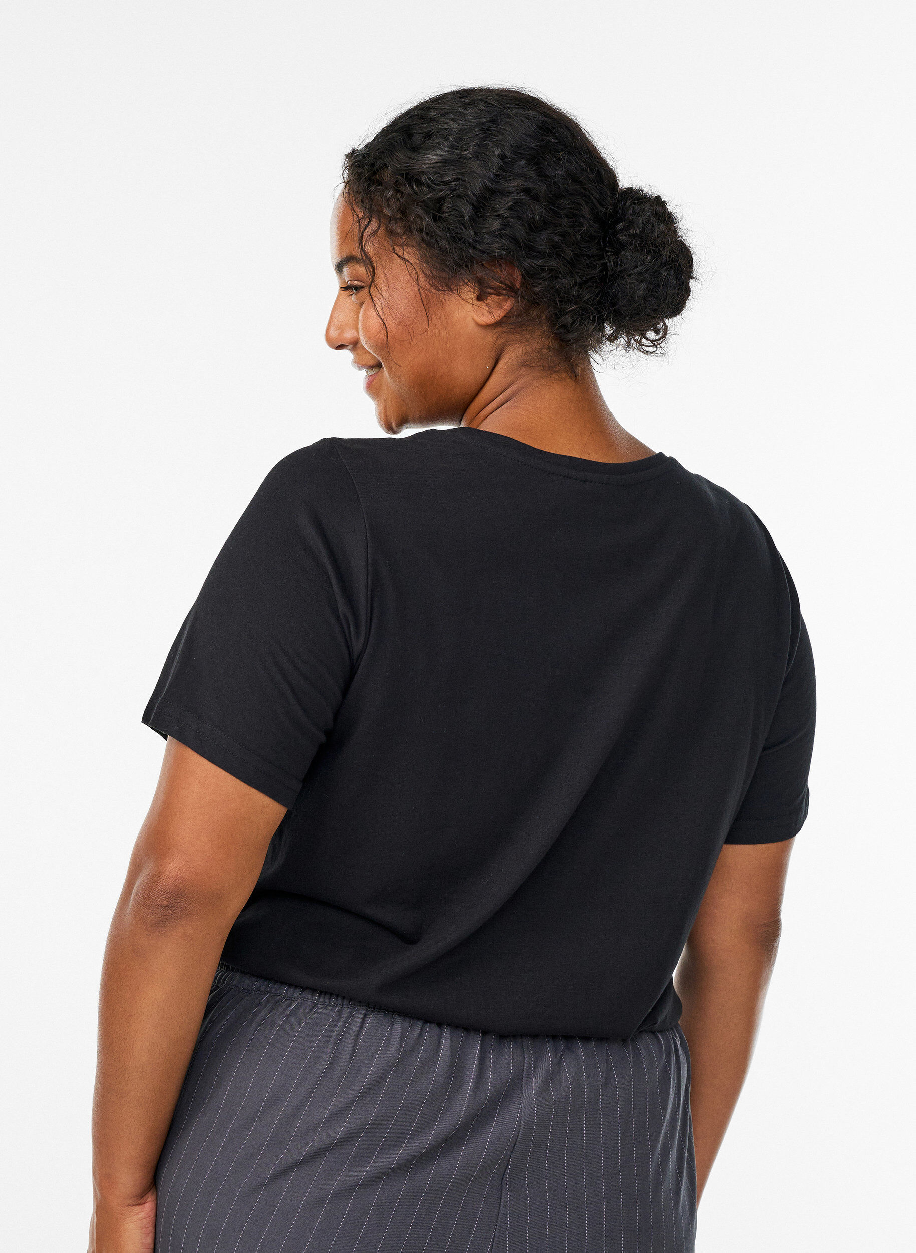 Zizzi FLASH - T-Shirt mit Print, Schwarz, Model image number 2