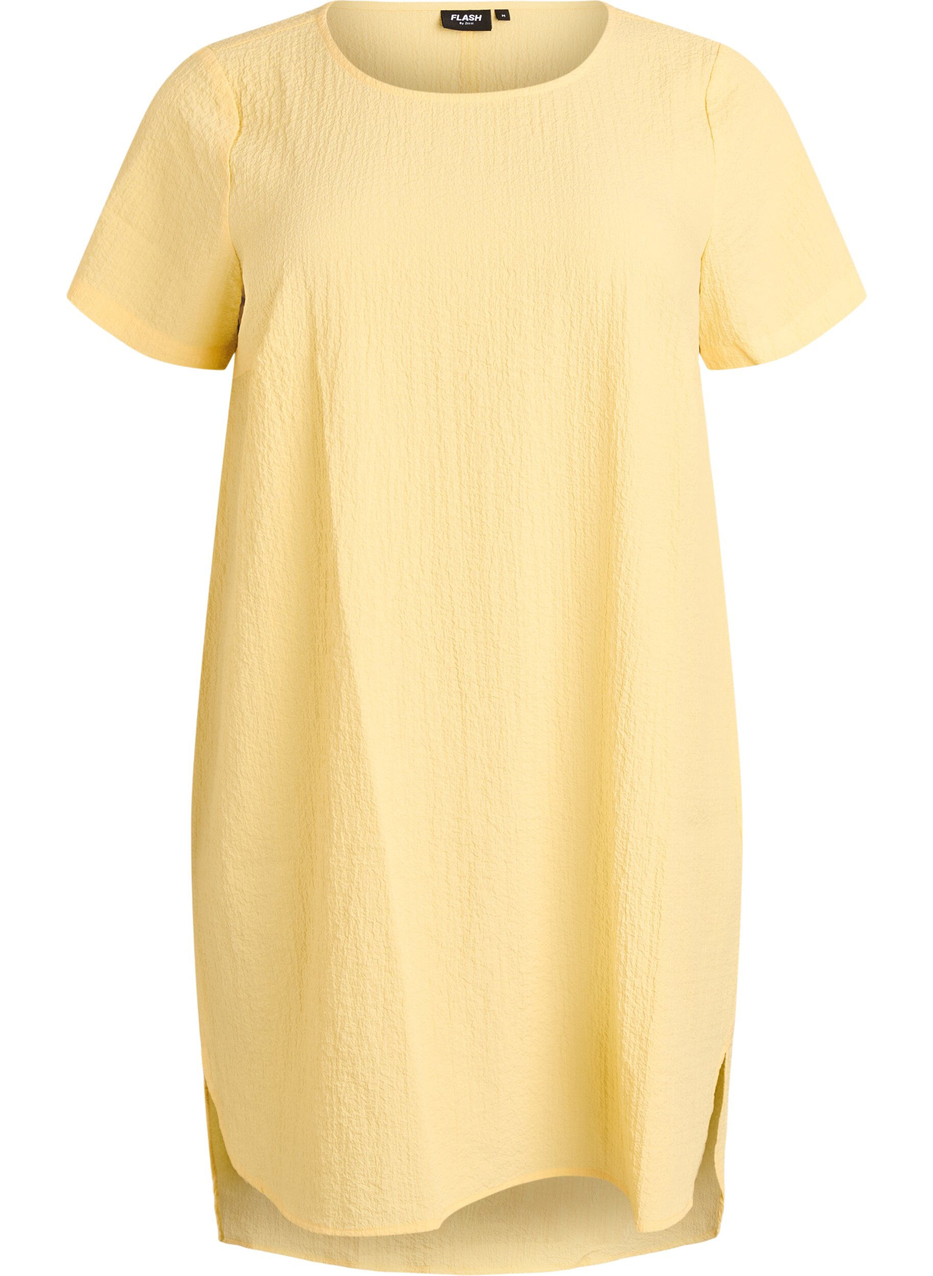FLASH - Kurzes Kleid mit gecrinkelter Textur und kurzen &Auml;rmeln