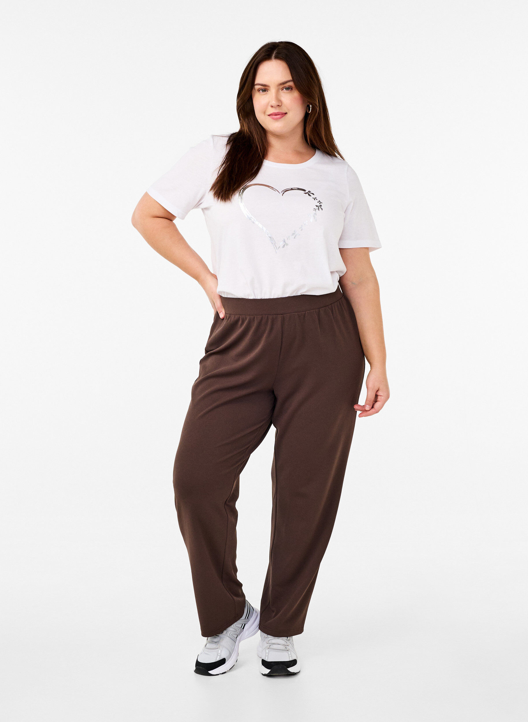 Zizzi Hose mit gerader Passform, Braun, Model image number 0