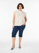 &Auml;rmellose Bluse mit H&auml;kelborte und R&uuml;schendetail, Beige, Model image number 1