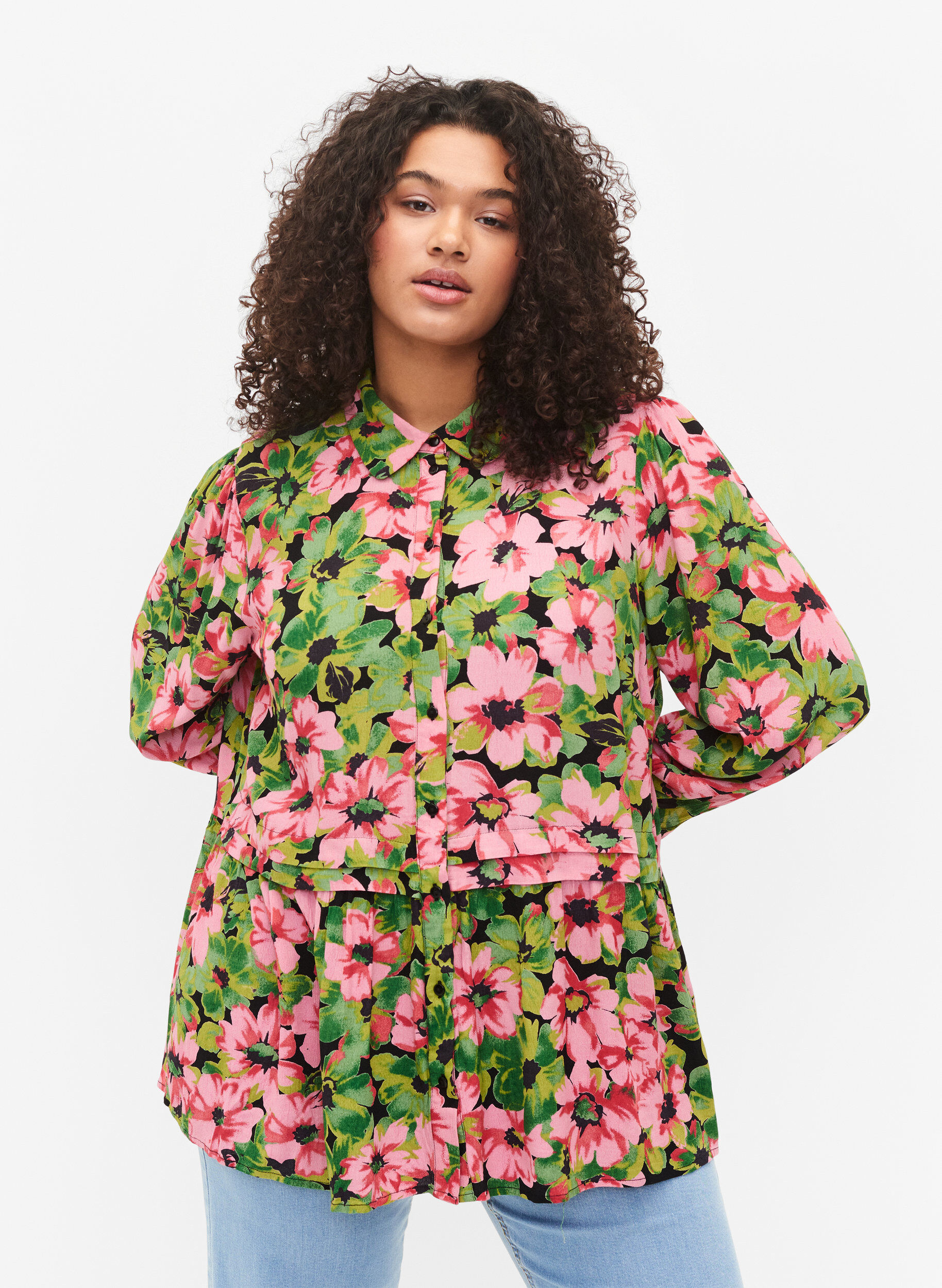 Zizzi Hemd mit Blumenmuster aus Viskose, Pink G. Flower AOP, Model image number 0