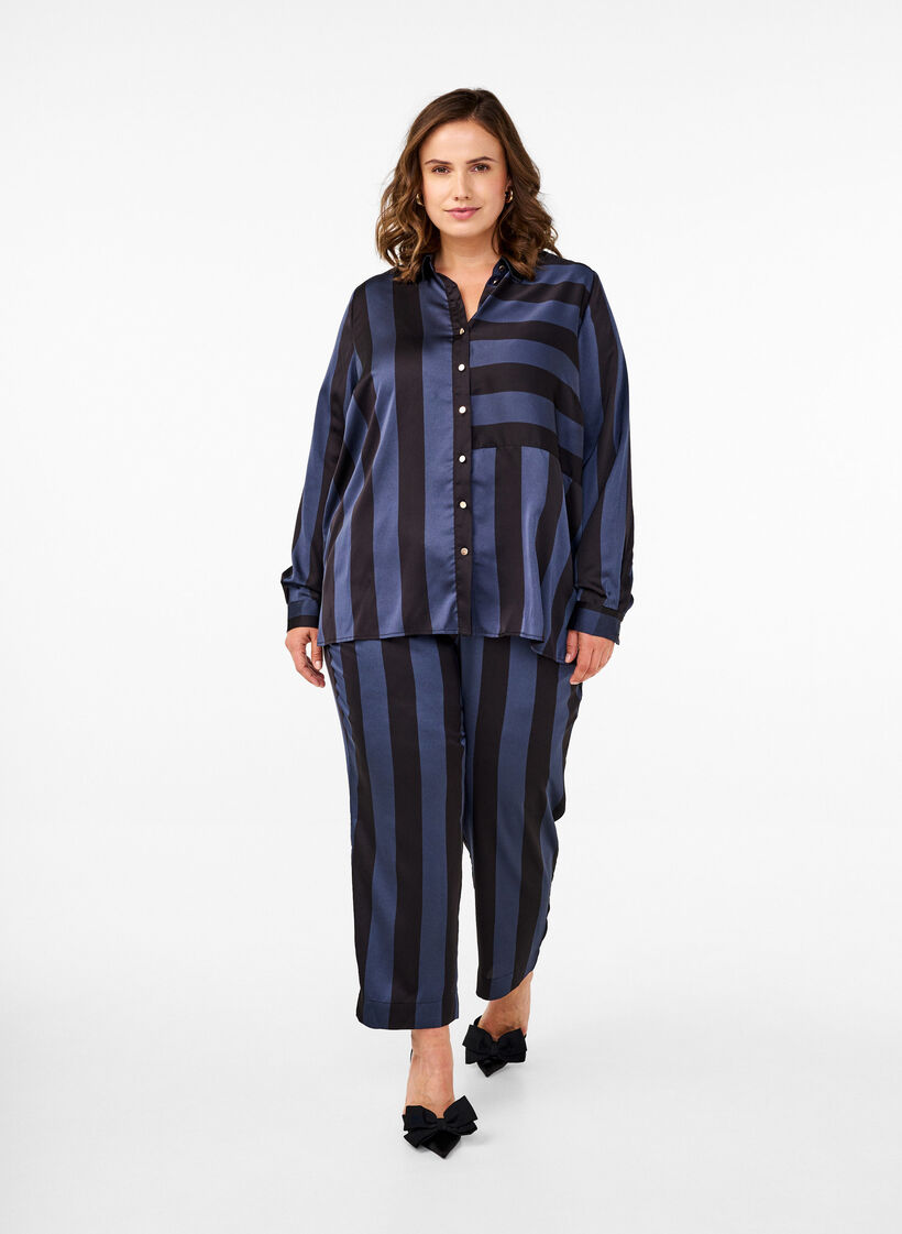 Satin-Hemd mit Streifen, Spellbound w. Black, Model image number 2