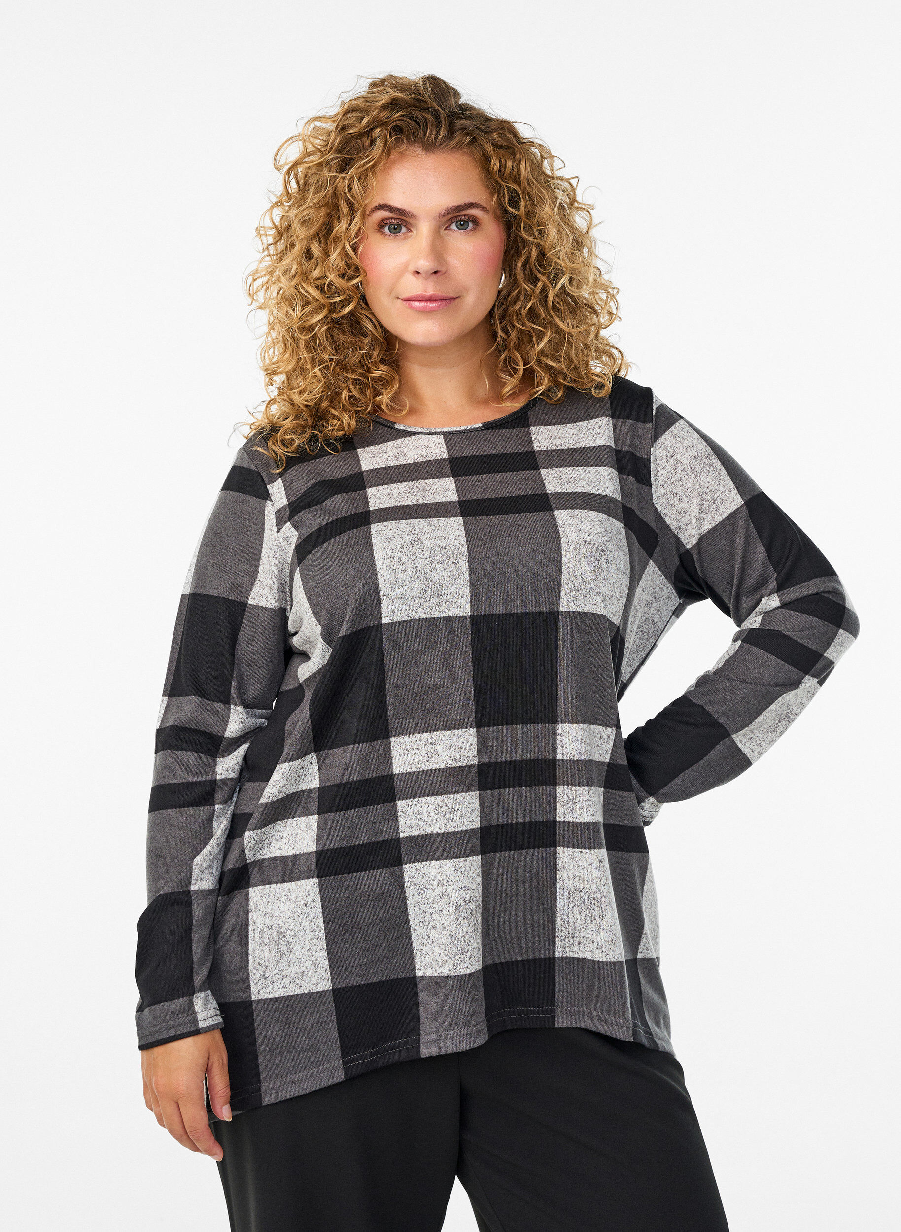 Zizzi Gemusterte Bluse mit langen &Auml;rmeln, Grau, Model image number 0