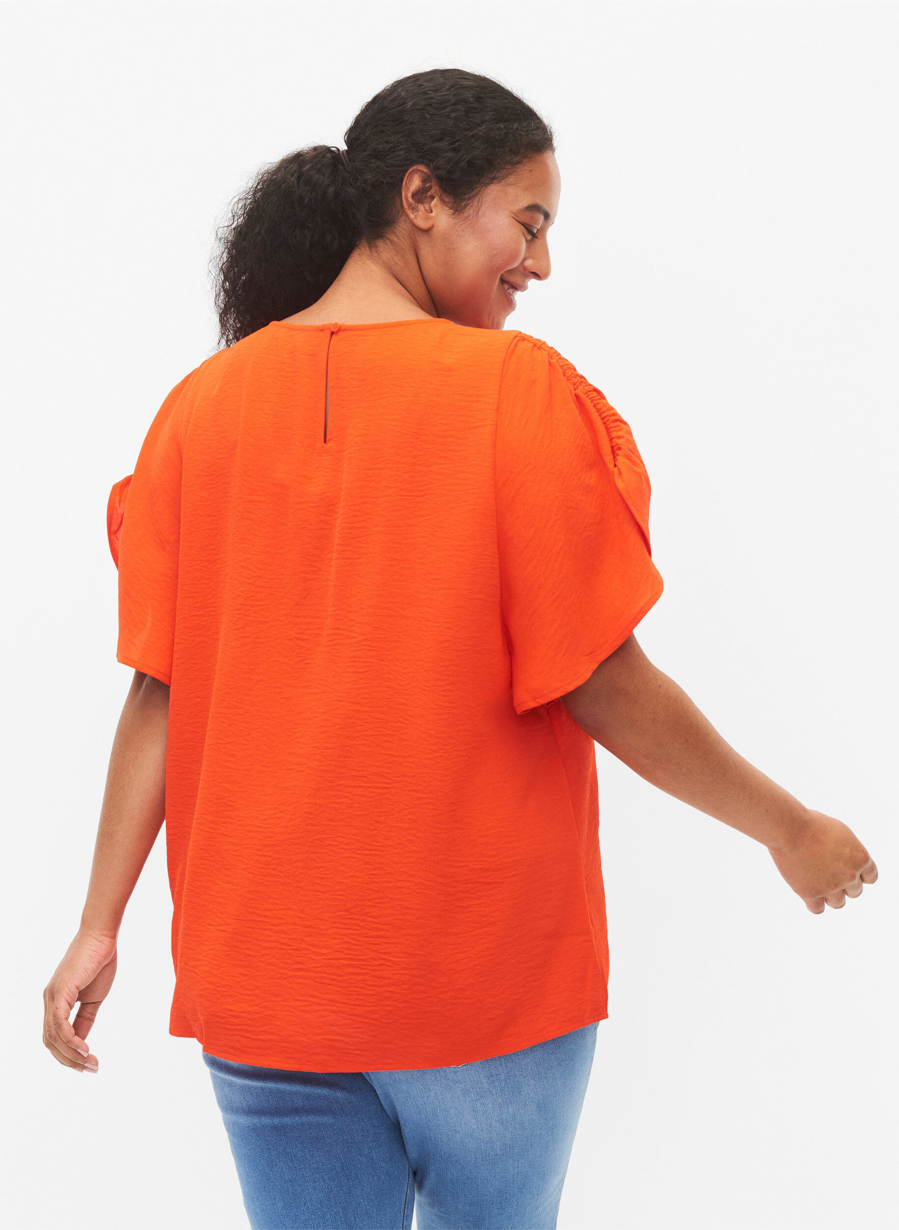 Zizzi Kurz&auml;rmelige Bluse mit Falten, Orange.com, Model image number 1