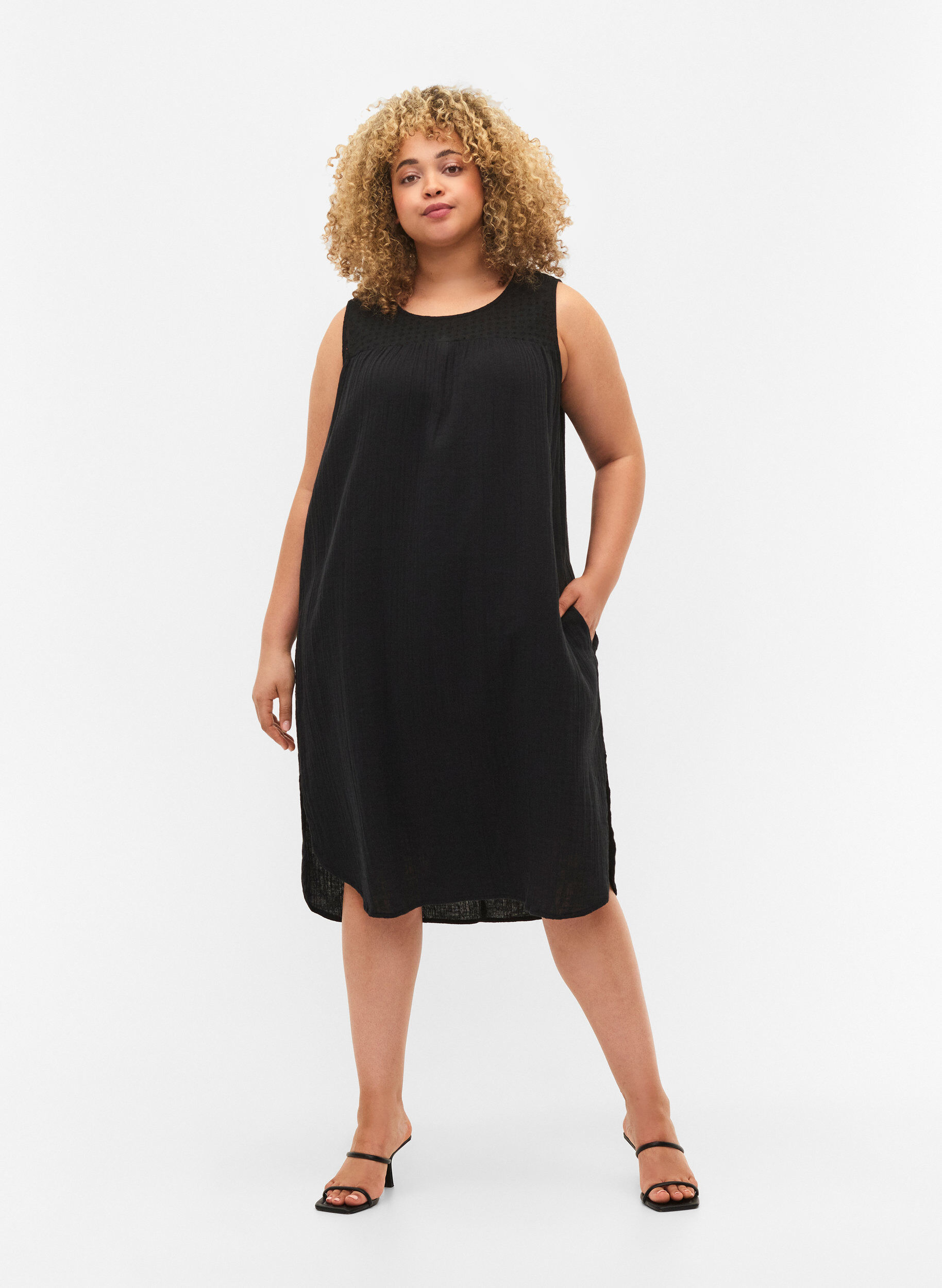Zizzi &Auml;rmelloses Midikleid aus Baumwolle, Black, Model image number 2
