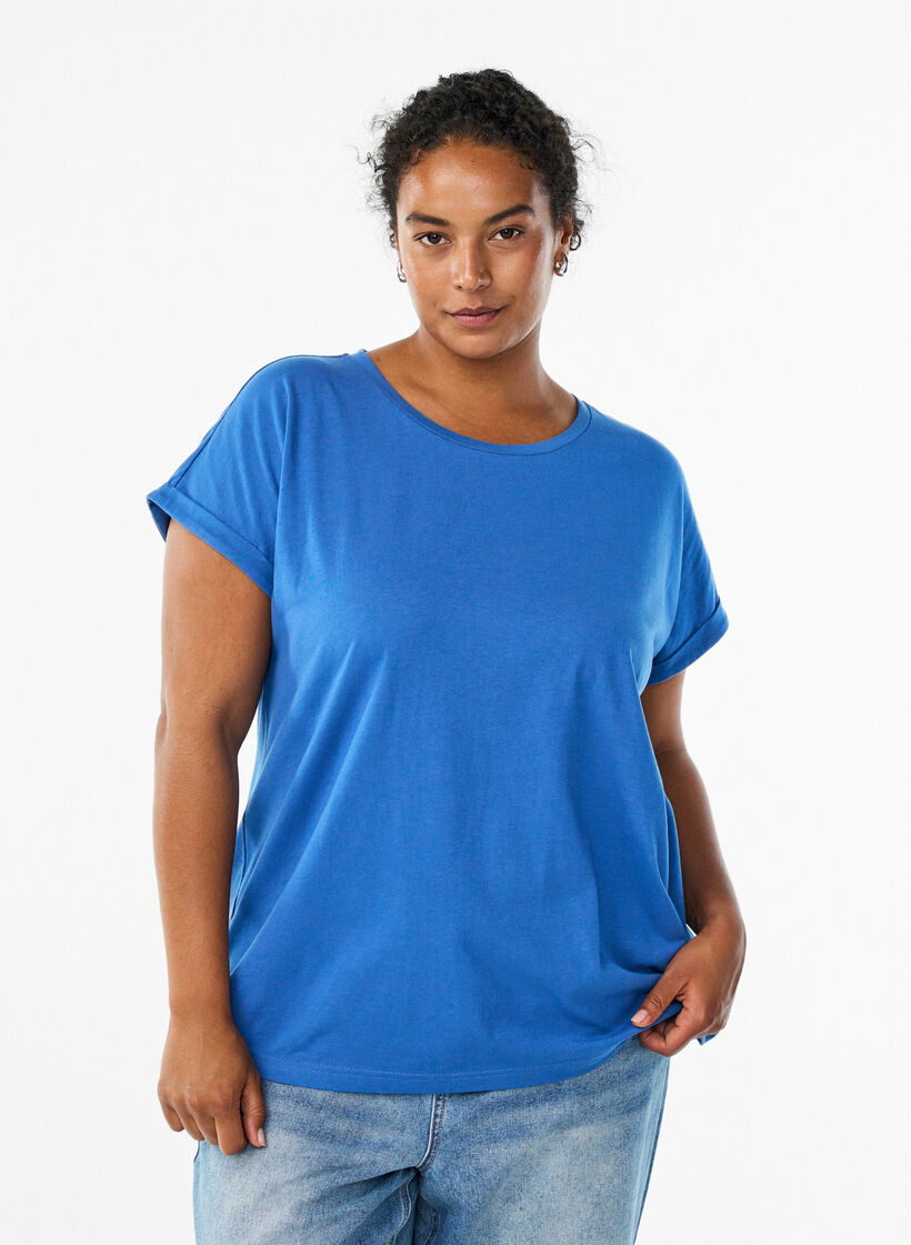 Kurz&auml;rmeliges T-Shirt aus einer Baumwollmischung, Blau, Model image number 0