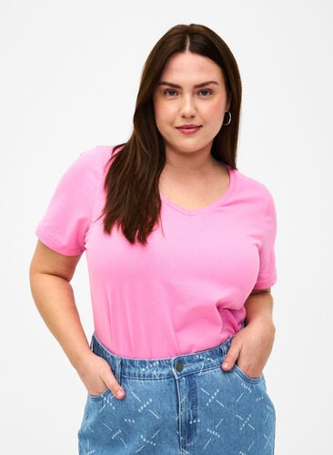 Einfarbiges basic T-Shirt aus Baumwolle, Rosebloom, Model image number 0