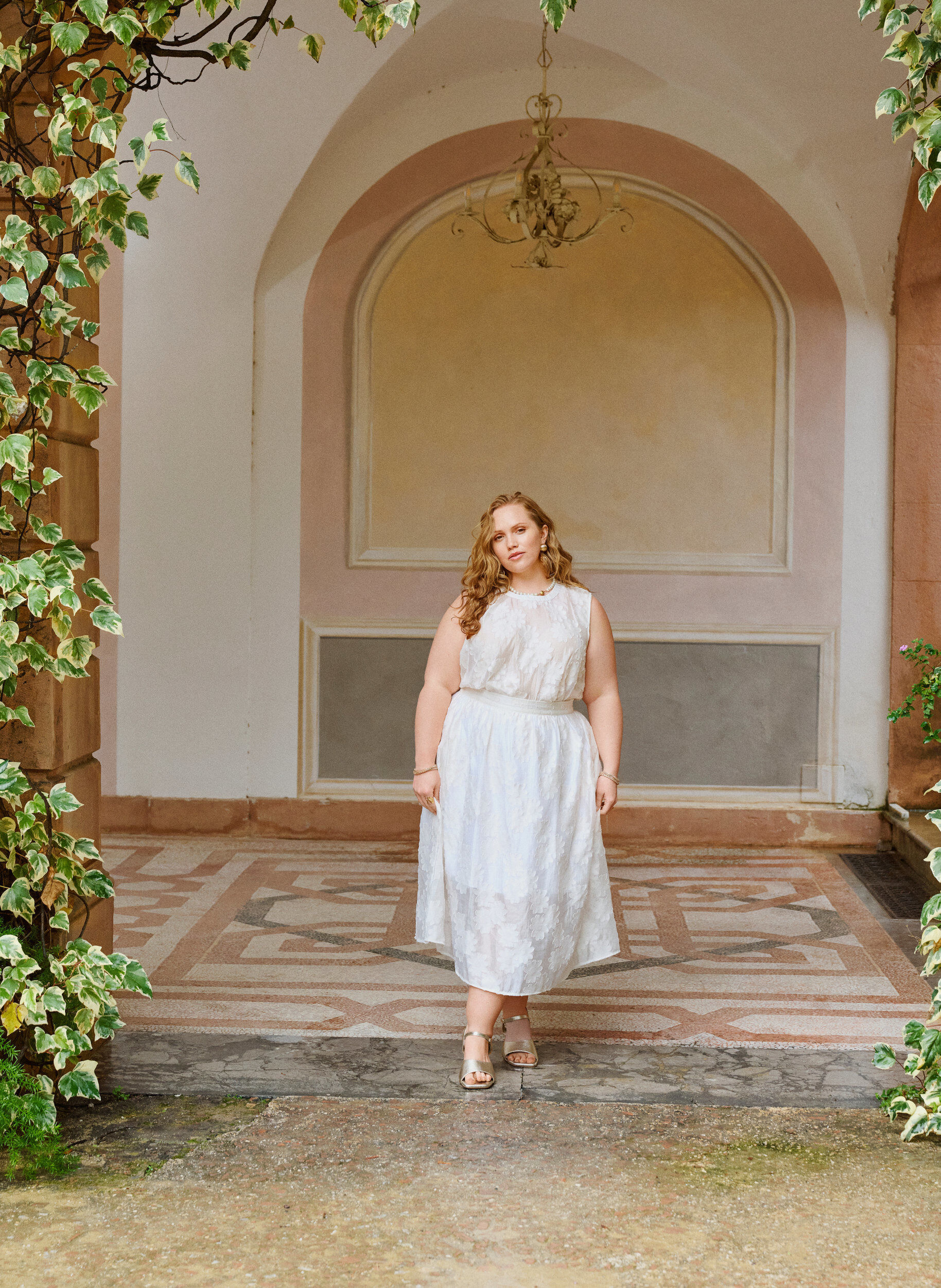 Zizzi Gebl&uuml;mter Midi-Rock aus Jacquard, Vanille, Image image number 0