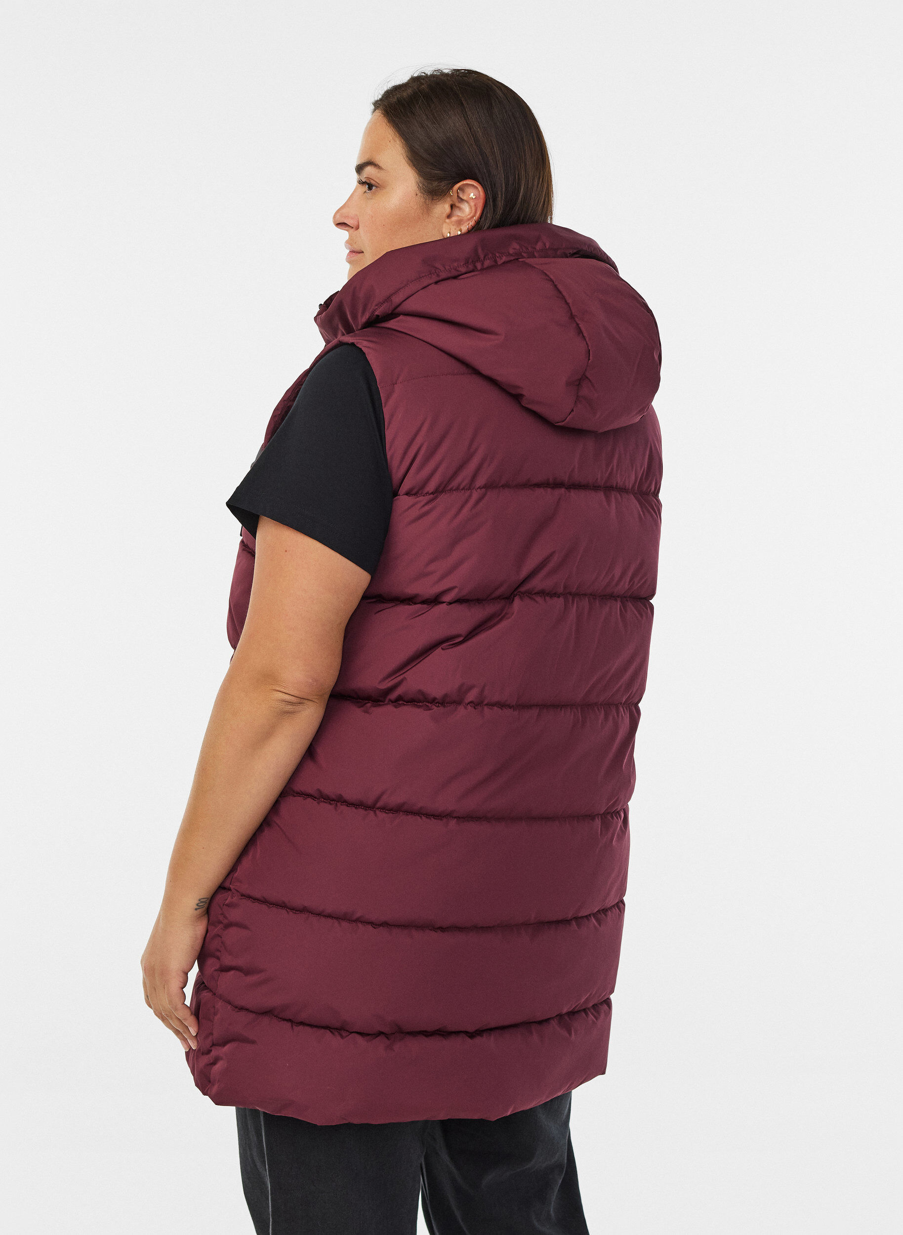 ZizziLanger Weste mit Kapuze und Taschen, Rot, Model image number 2