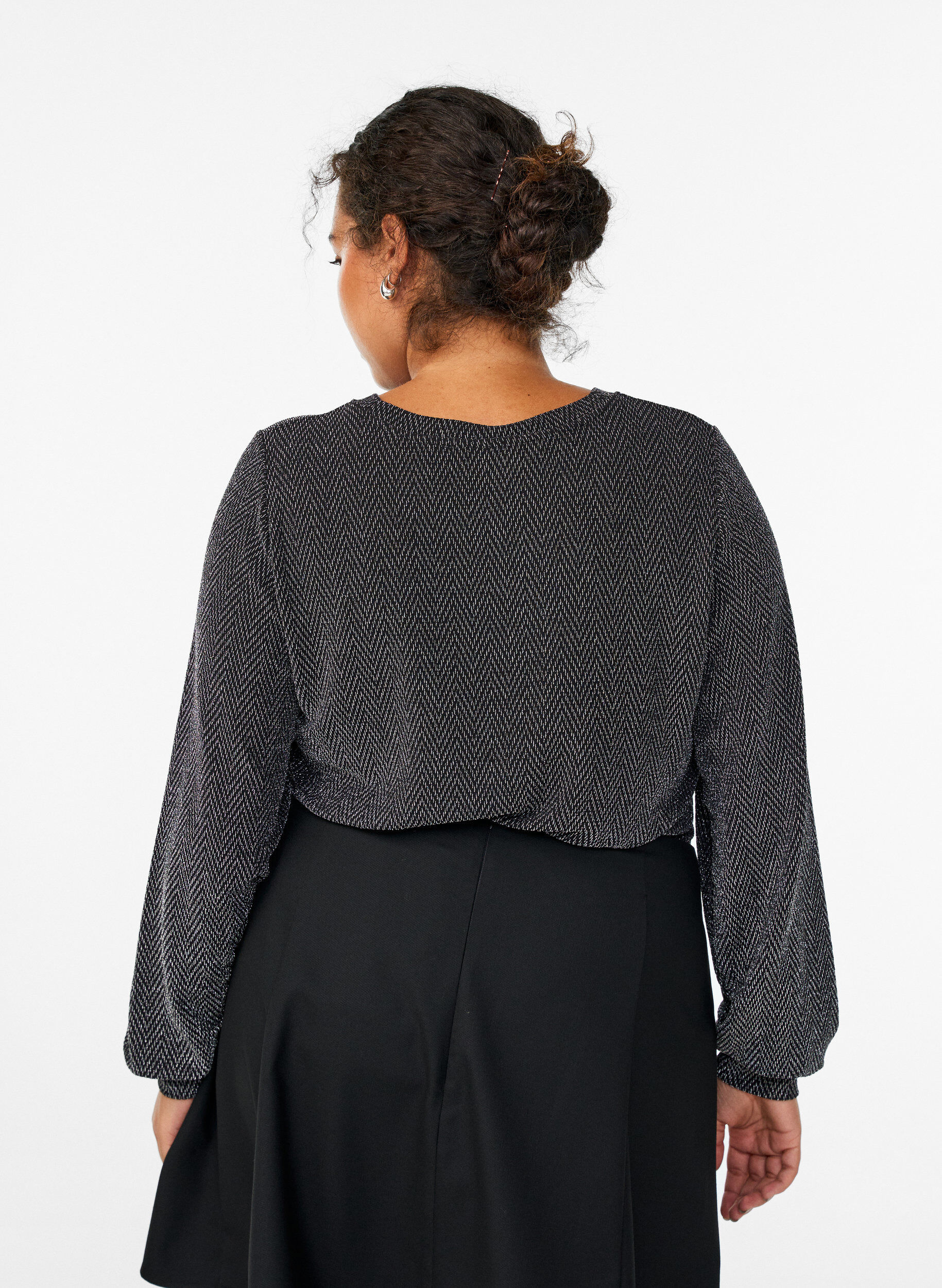 ZizziBluse mit Fischgr&auml;tenmuster und Glitzerfaden, Schwarz, Model image number 2
