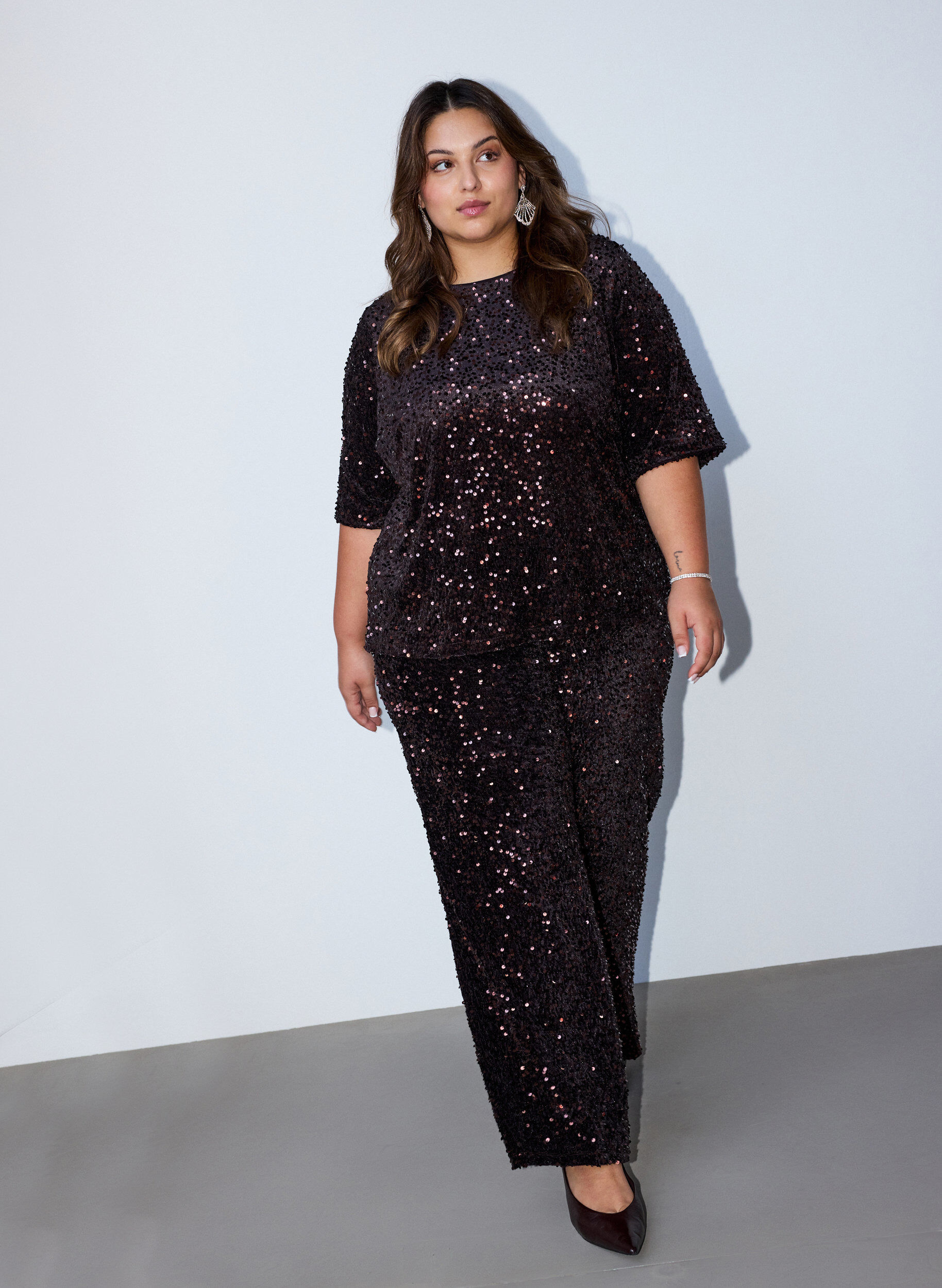 ZizziHose mit weitem Bein und Pailletten, Braun, Model image number 0