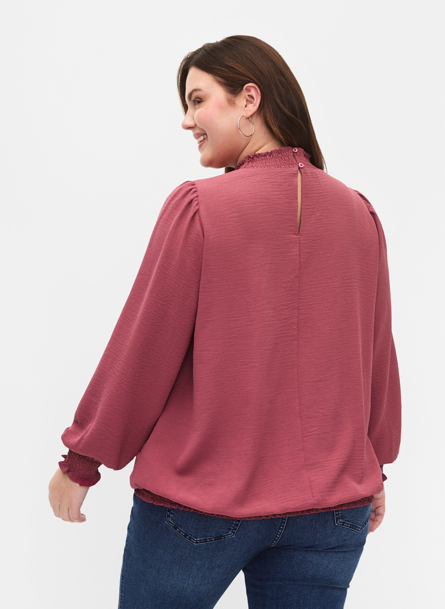 Zizzi Einfarbige gesmokte Bluse mit langen &Auml;rmeln, Dry Rose, Model image number 1