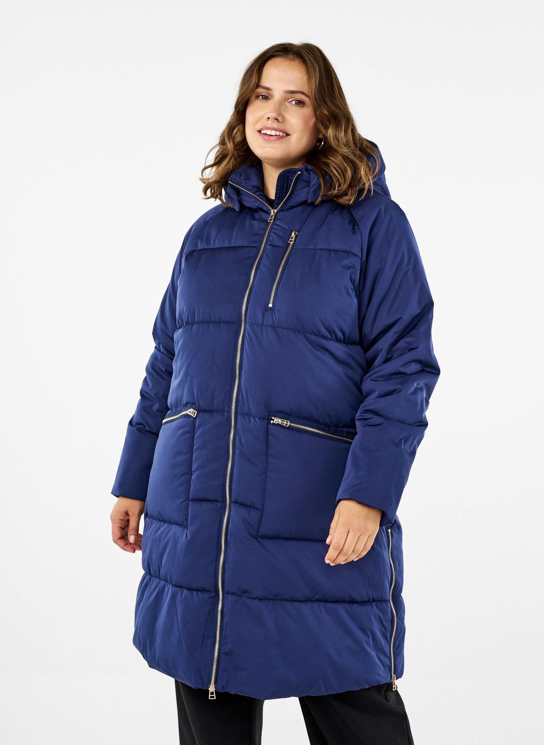 Zizzi Pufferjacke mit Kapuze, Blau, Model image number 0