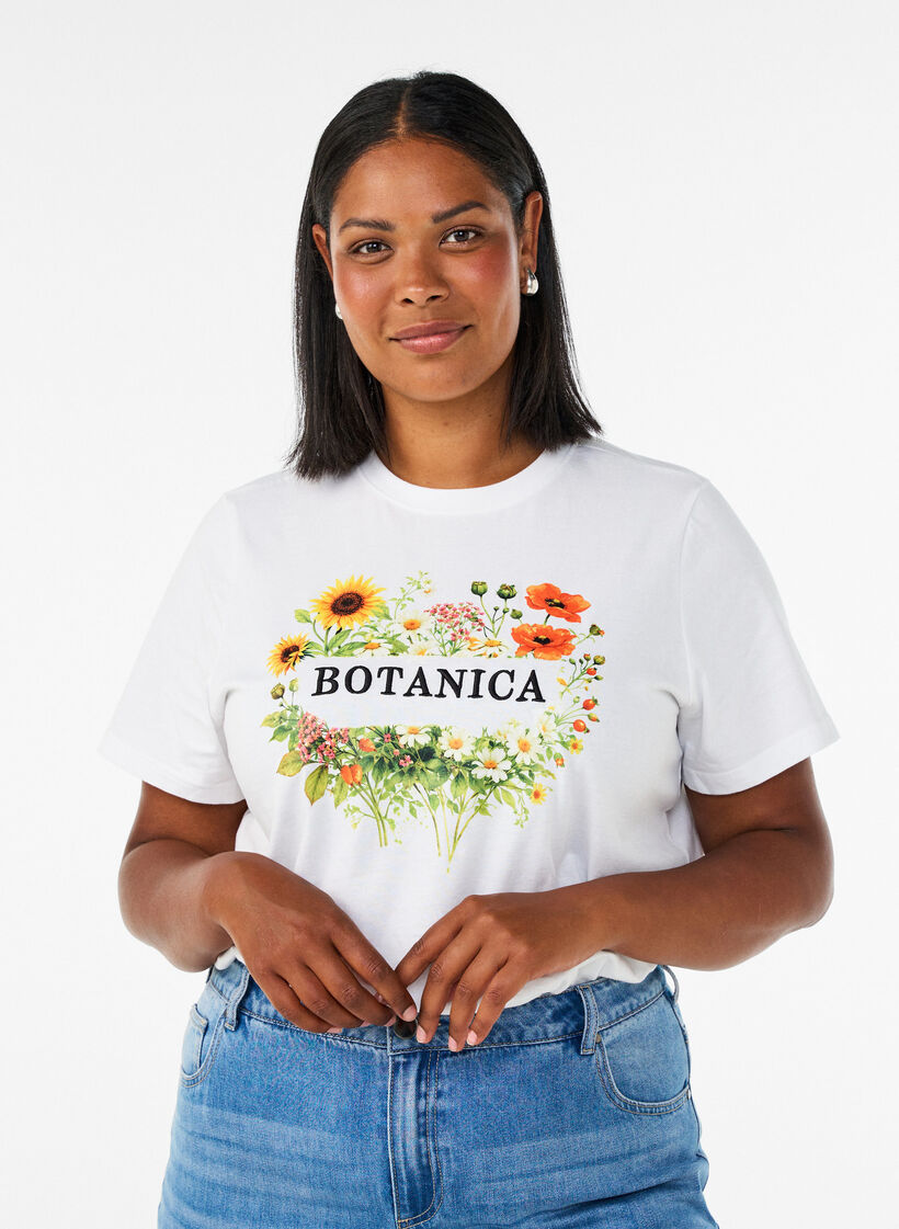 T-Shirt aus Bio-Baumwolle mit Frontprint, Wei&szlig;, Model image number 0