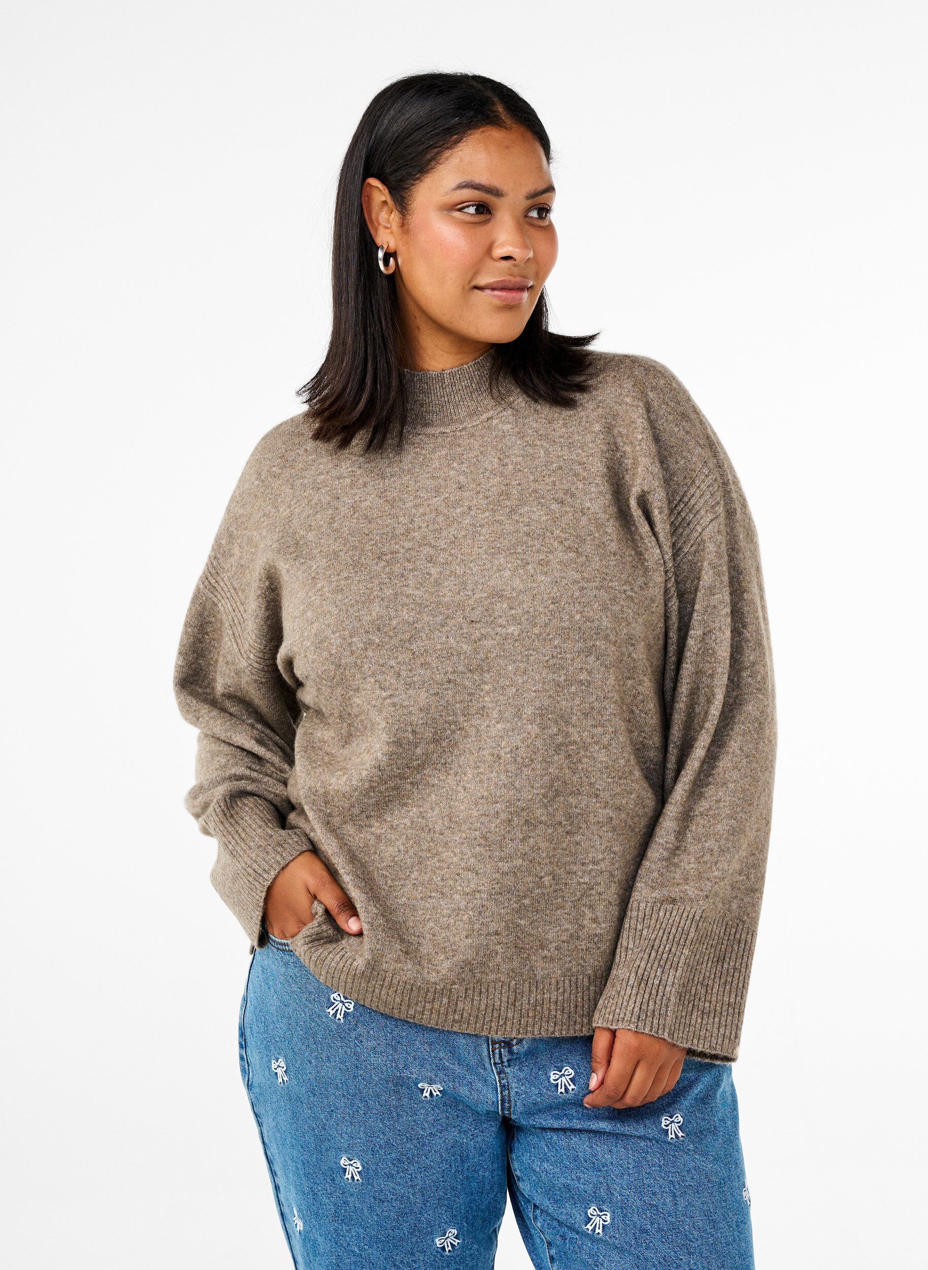 Zizzi Strickpullover mit gerippten Abschl&uuml;ssen, Walnut Mel., Model image number 0