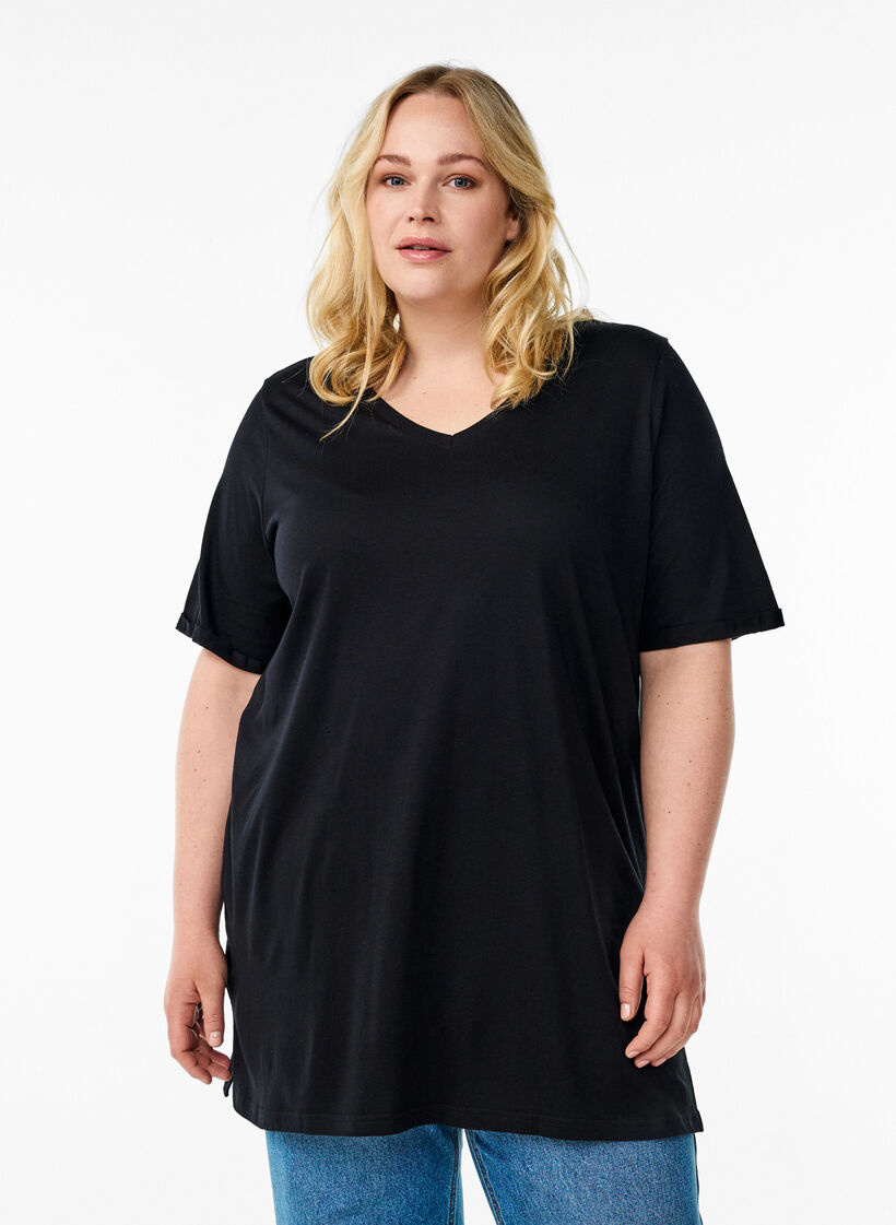 Einfarbiges Oversize T-Shirt mit V-Ausschnitt, Schwarz, Model image number 0