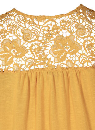T-Shirt mit Spitze, Mineral Yellow, Packshot image number 3