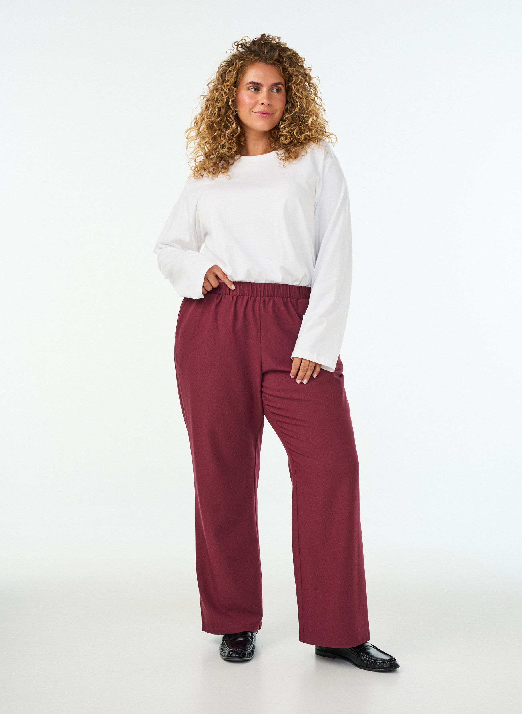 ZizziLockere Hose mit Taschen, Rot, Model image number 0