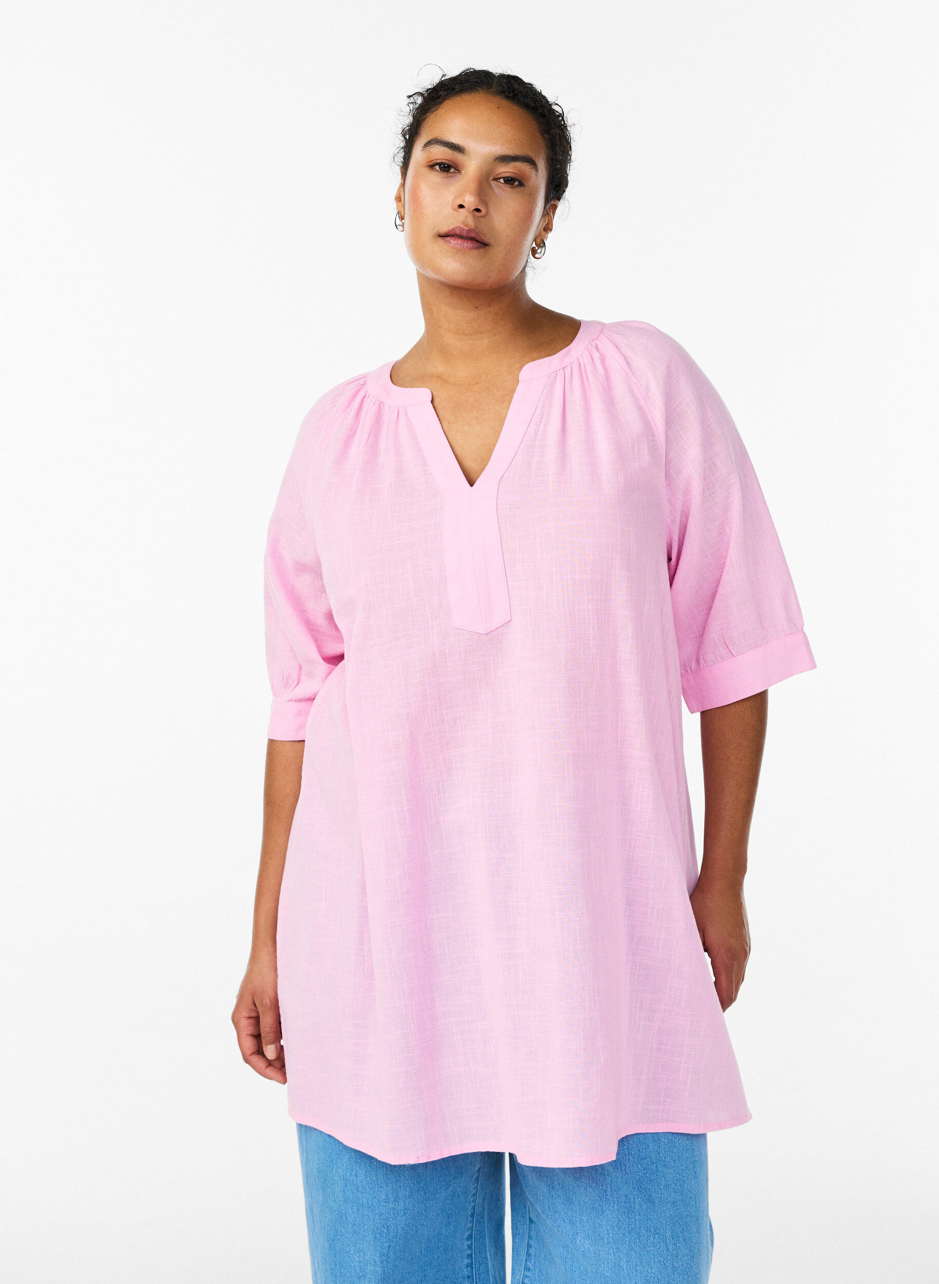 Tunika aus Baumwolle mit V-Ausschnitt, Pink, Model