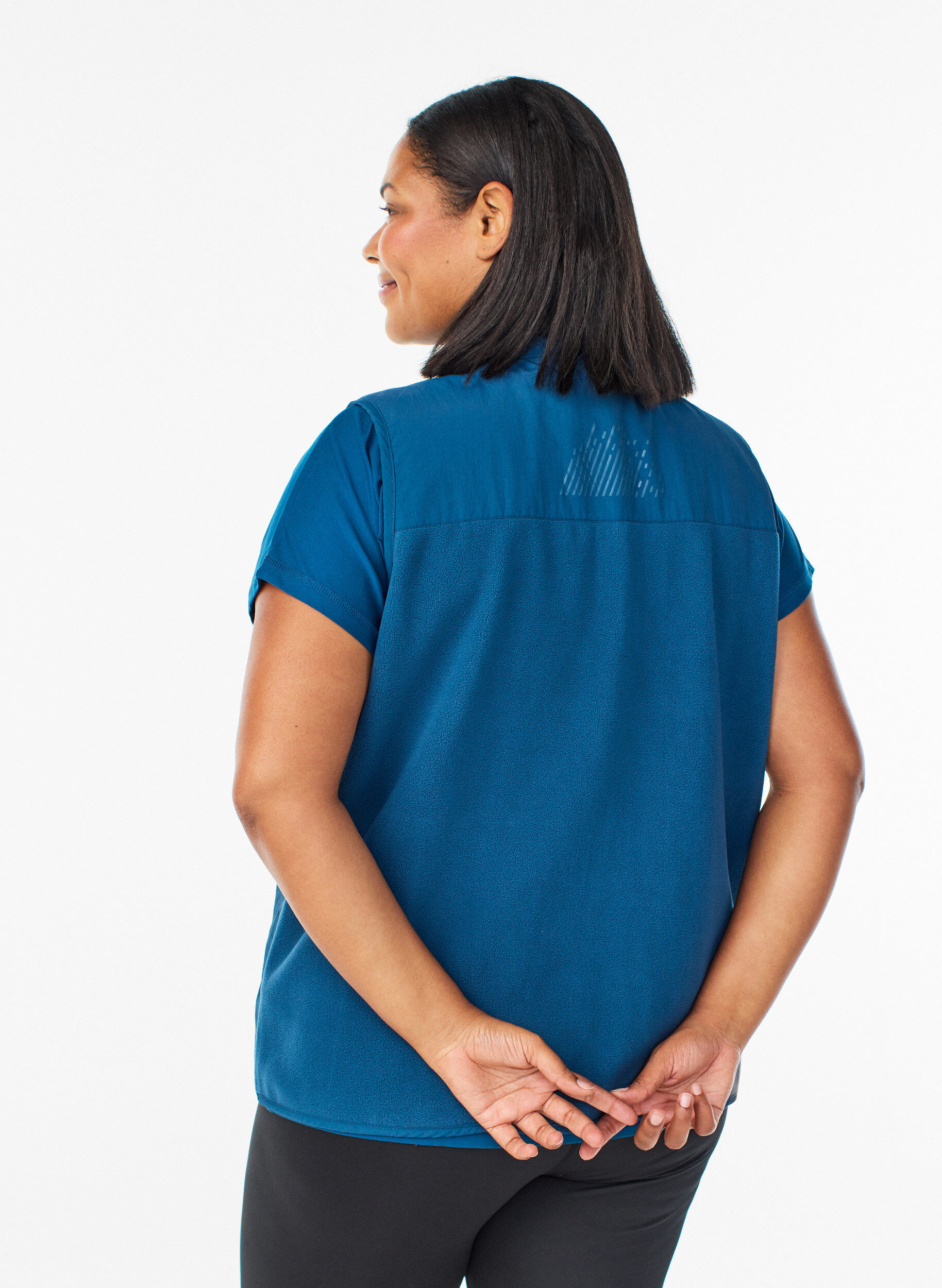 Zizzi Weste aus Fleece mit hohem Kragen und Taschen, Blau, Model image number 2