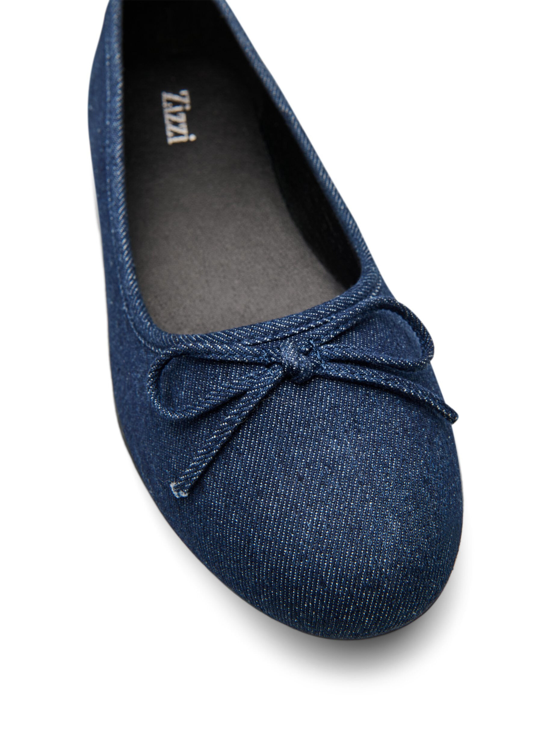 Zizzi Extra-Weite &ndash; Denim-Ballerina mit Schleife, Blau, Packshot image number 3