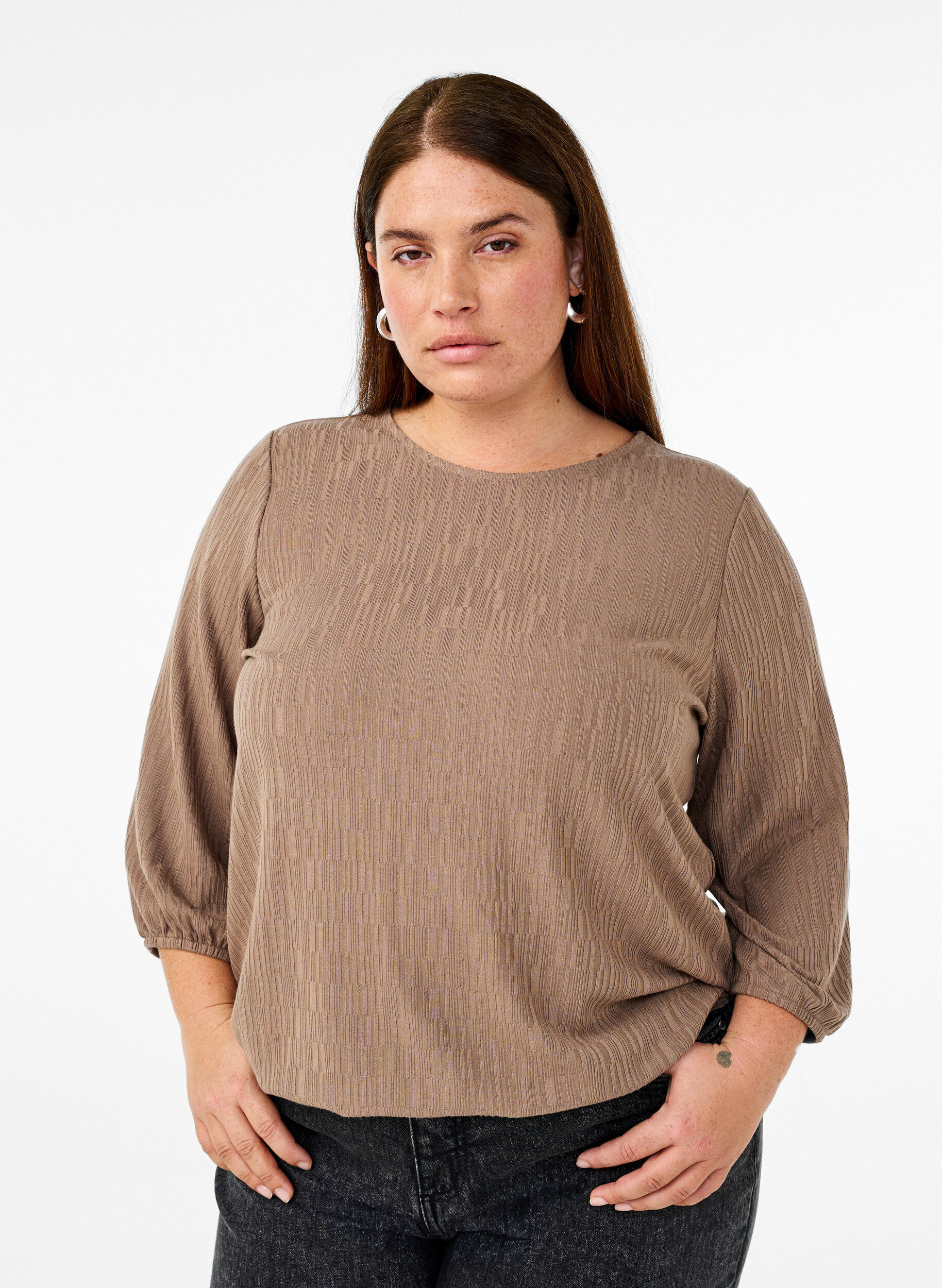 Zizzi Bluse mit Struktur und 3/4-&Auml;rmeln, Braun, Model image number 0