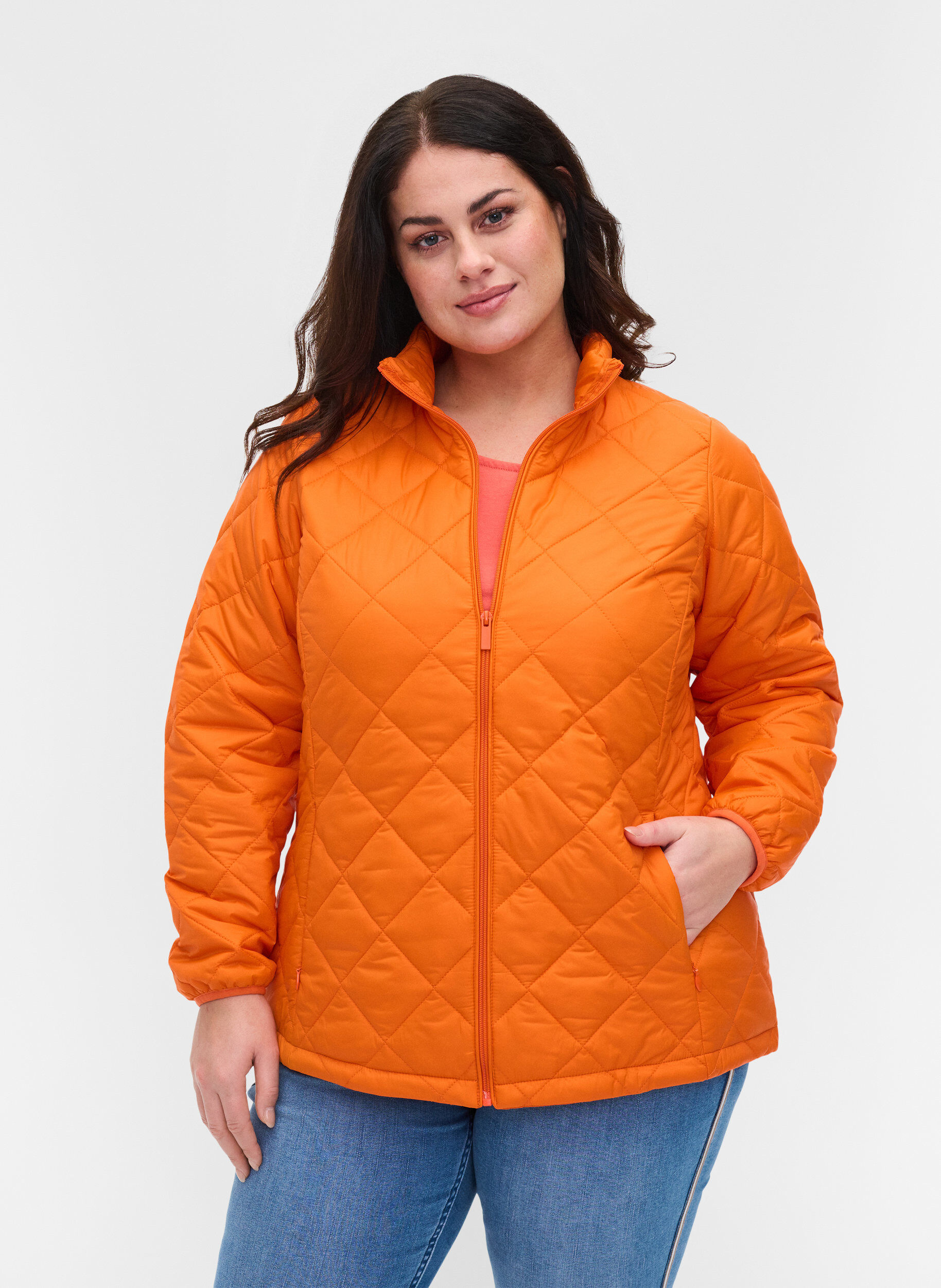 Zizzi Gesteppte Leichtgewichtsjacke mit Rei&szlig;verschluss und Taschen, Mandarin Orange, Model image number 0