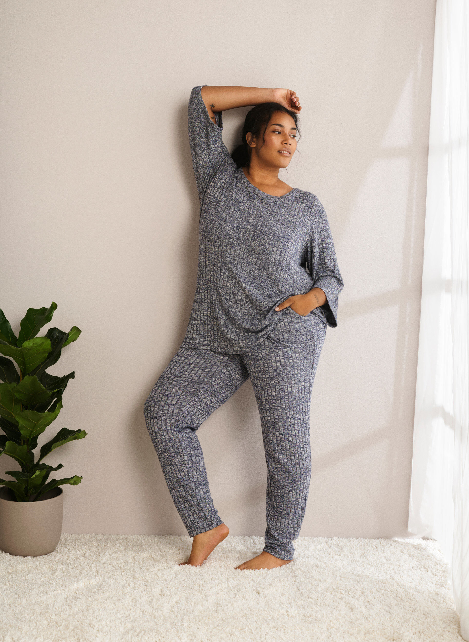 Zizzi Melange Bluse mit Rundhalsausschnitt und 3/4-&Auml;rmeln, Dress Blues Mel., Image image number 0