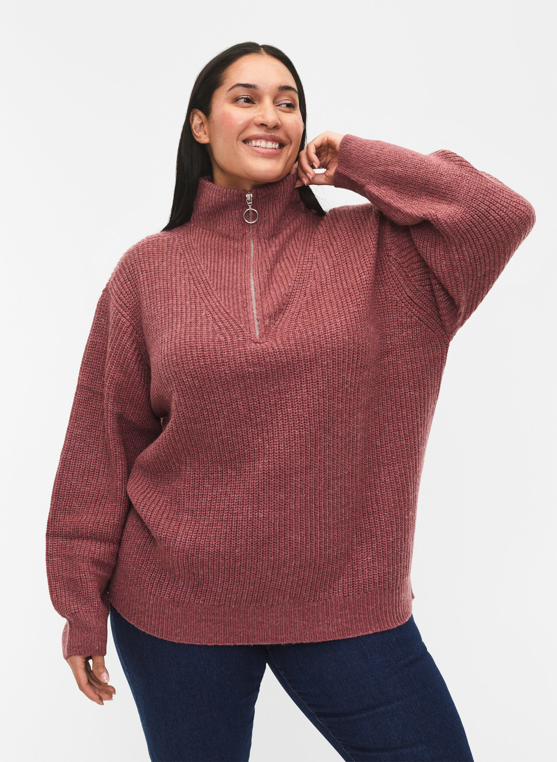 FLASH &ndash; Strickpullover mit hohem Kragen und Rei&szlig;verschluss, Rot, Model