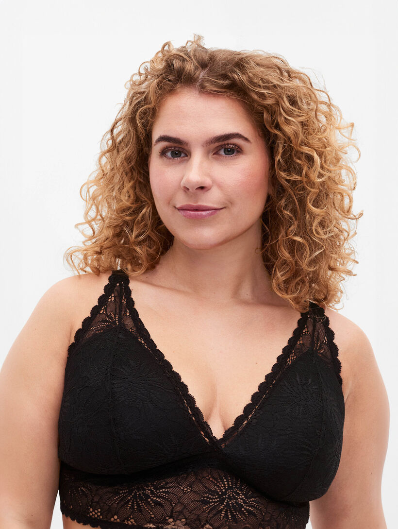 Spitze Bralette mit weicher Polsterung, Black, Model image number 0