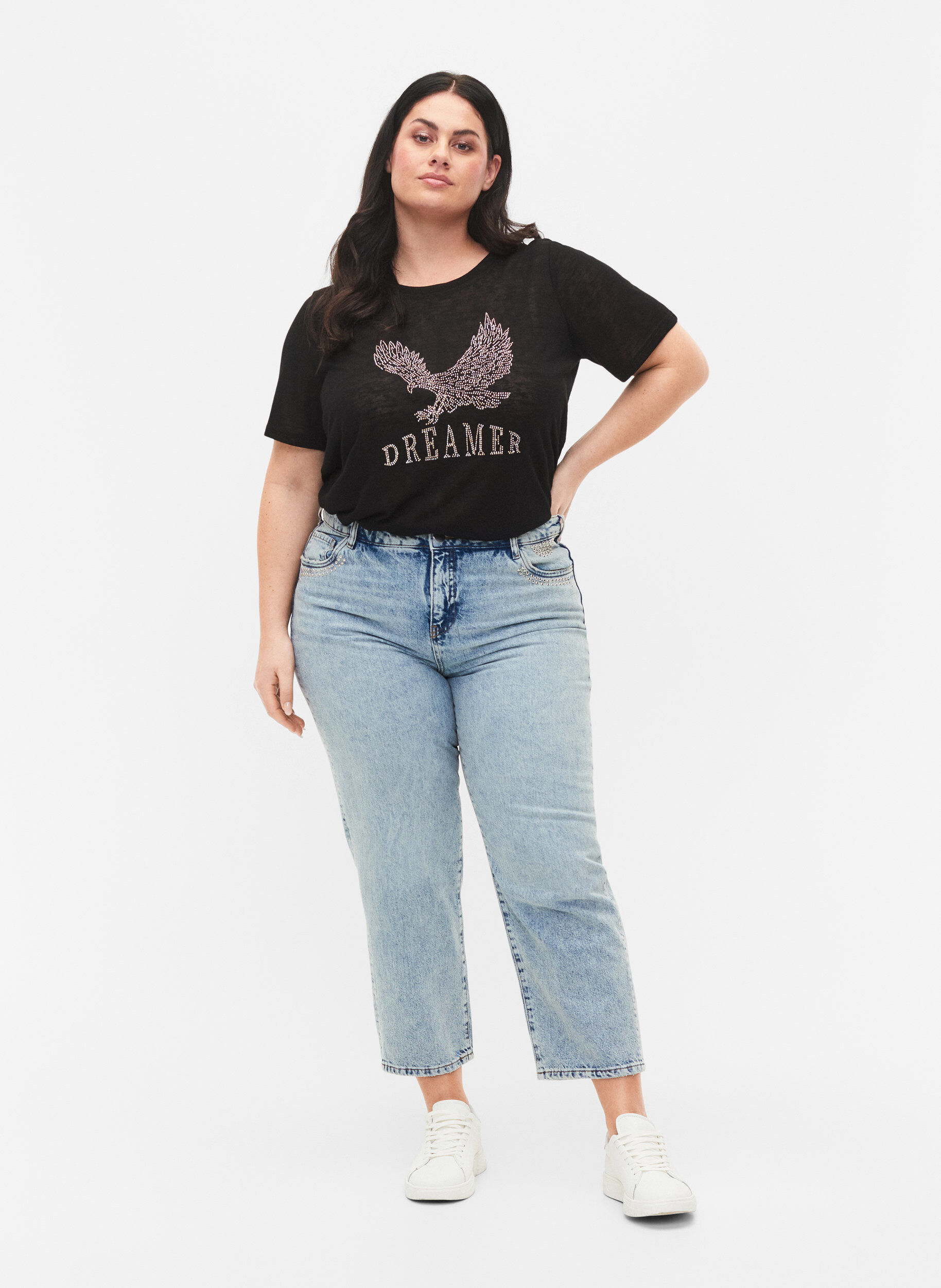 Zizzi Cropped Vera Jeans mit Nieten, Light blue denim, Model image number 0