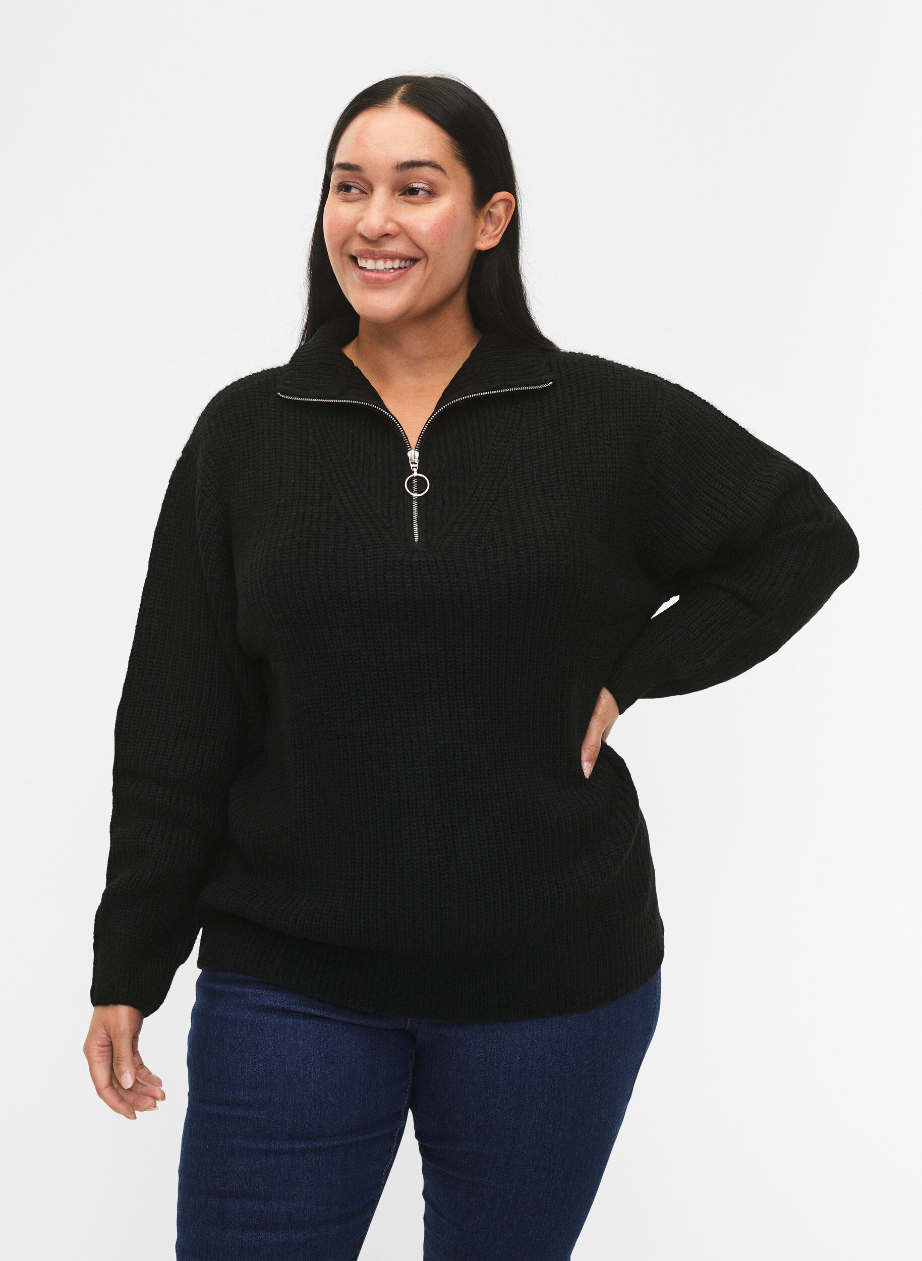 ZizziStrickpullover mit hohem Kragen und Rei&szlig;verschluss, Schwarz, Model image number 0