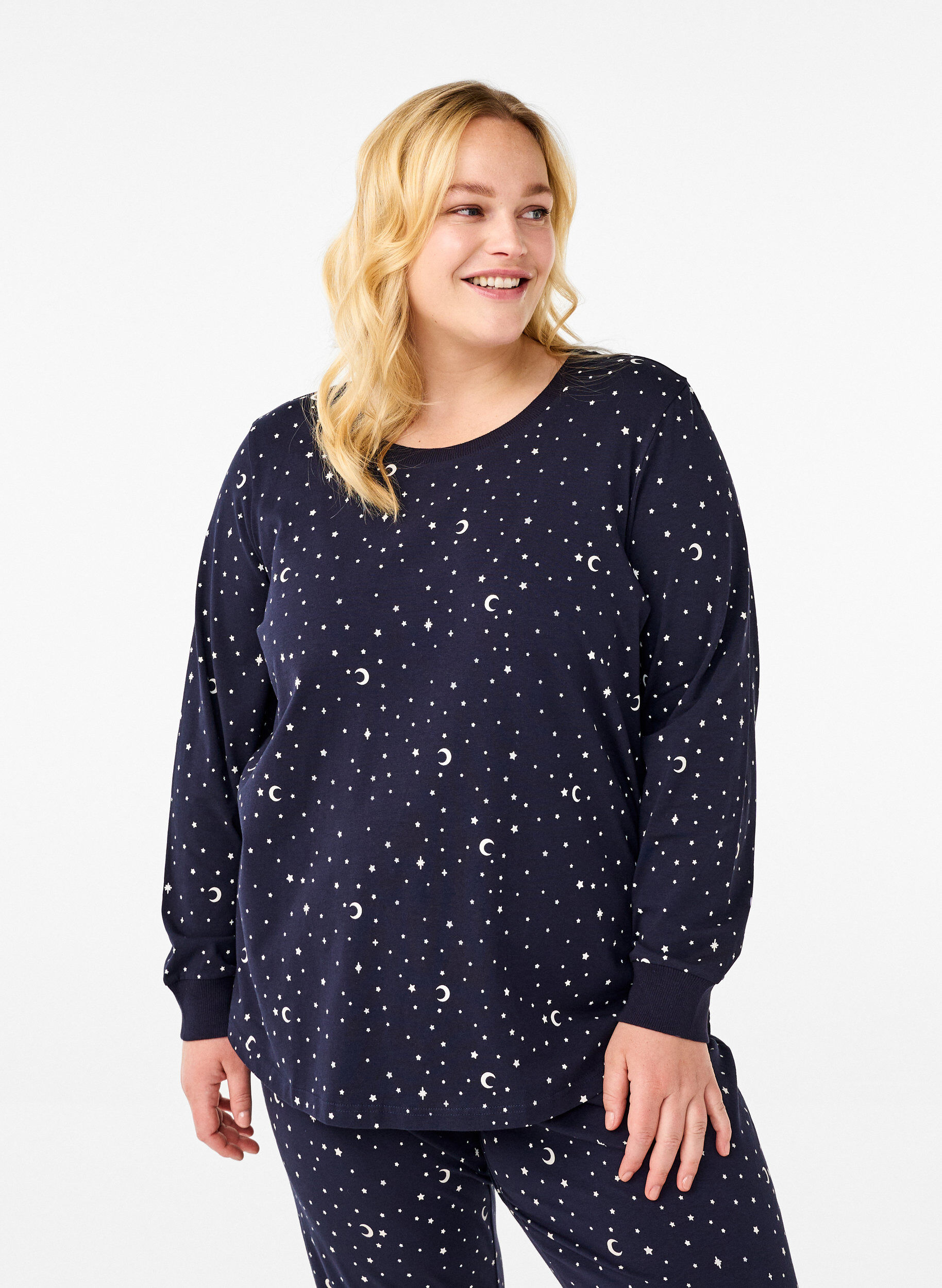Zizzi Nachtbluse mit Print, Blau, Model image number 0