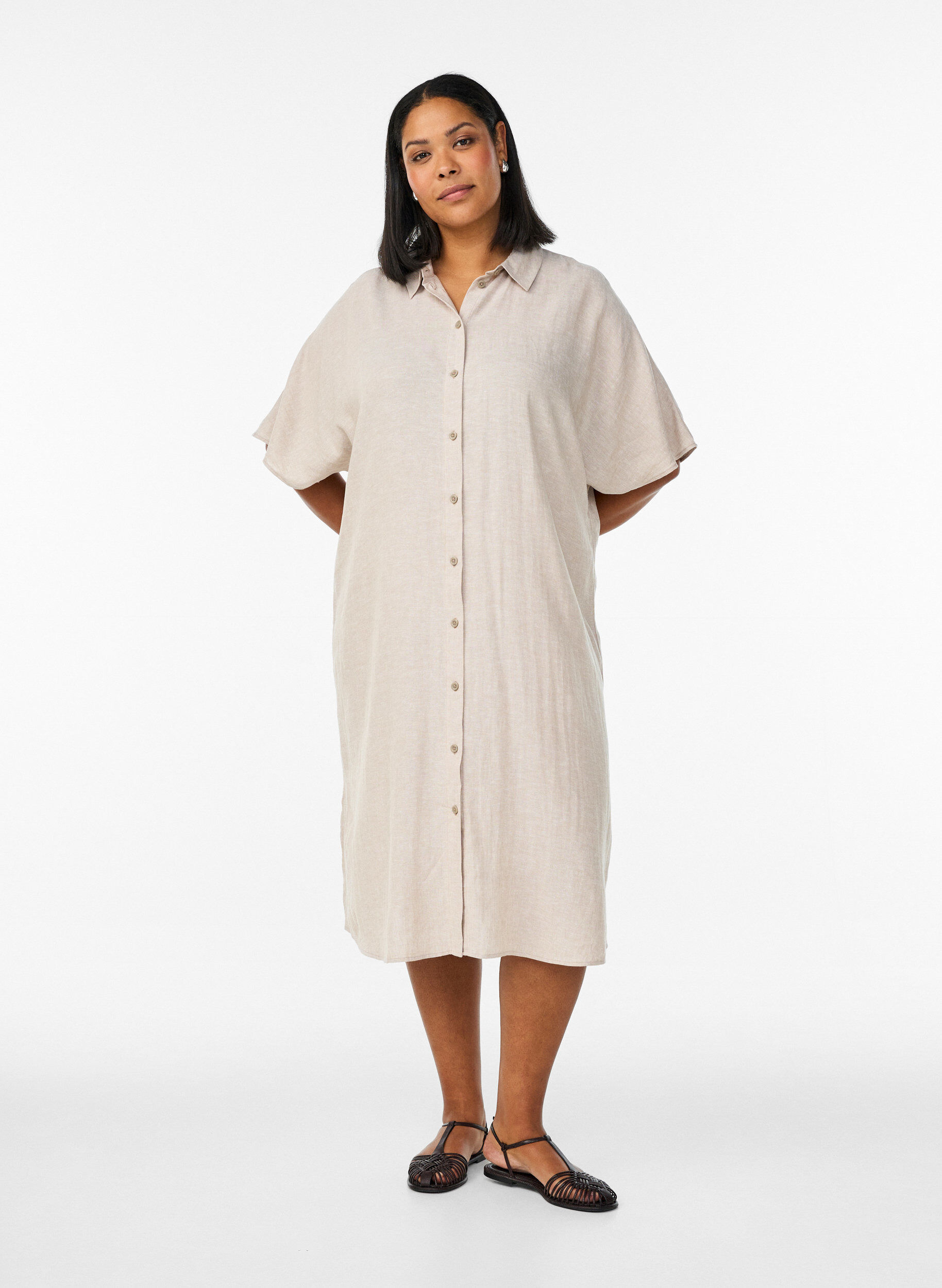 Zizzi Hemdblusenkleid aus Leinen und Viskose mit kurzen &Auml;rmeln, Beige, Model image number 1