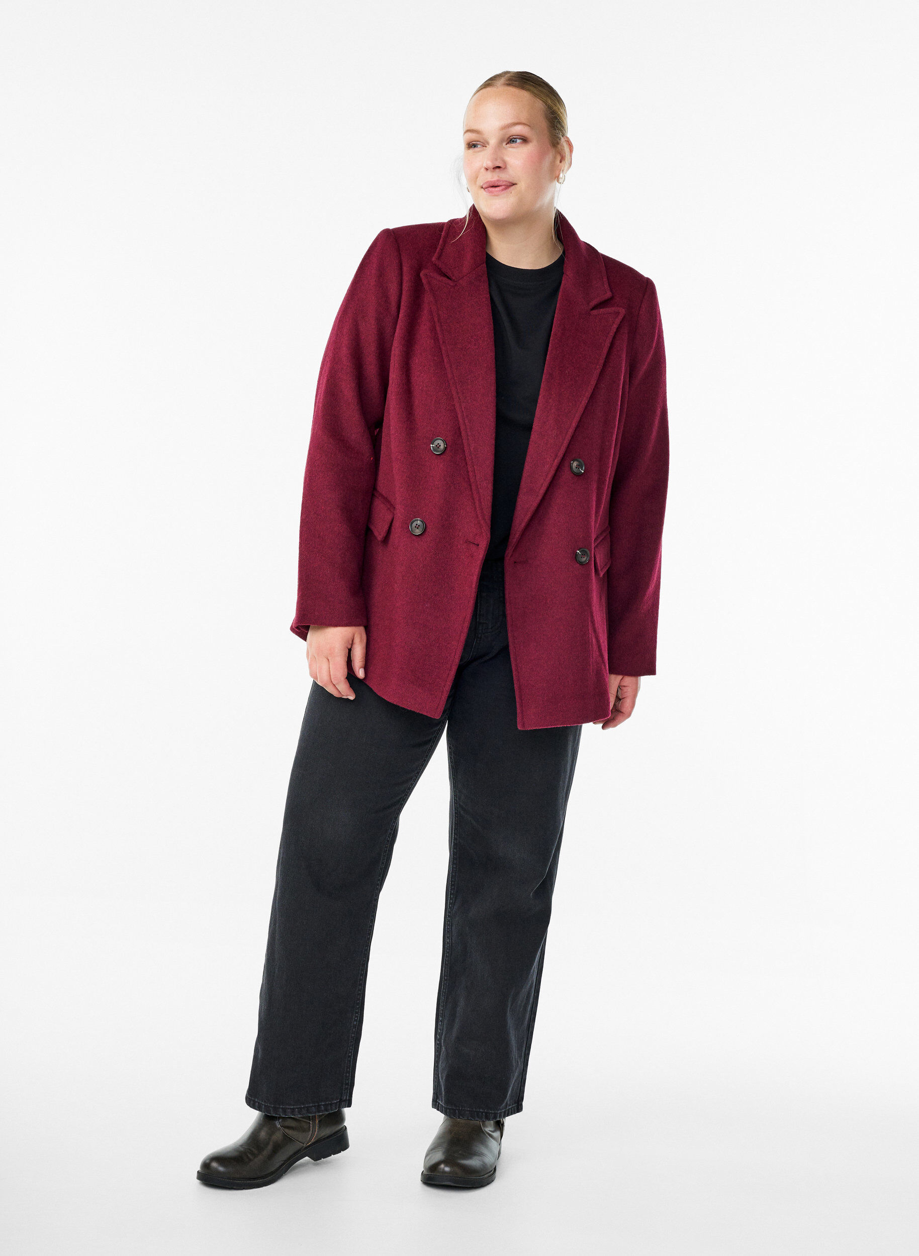 Zizzi Blazer mit zweireihiger Knopfleiste und klassischen Revers, Rot, Model image number 1