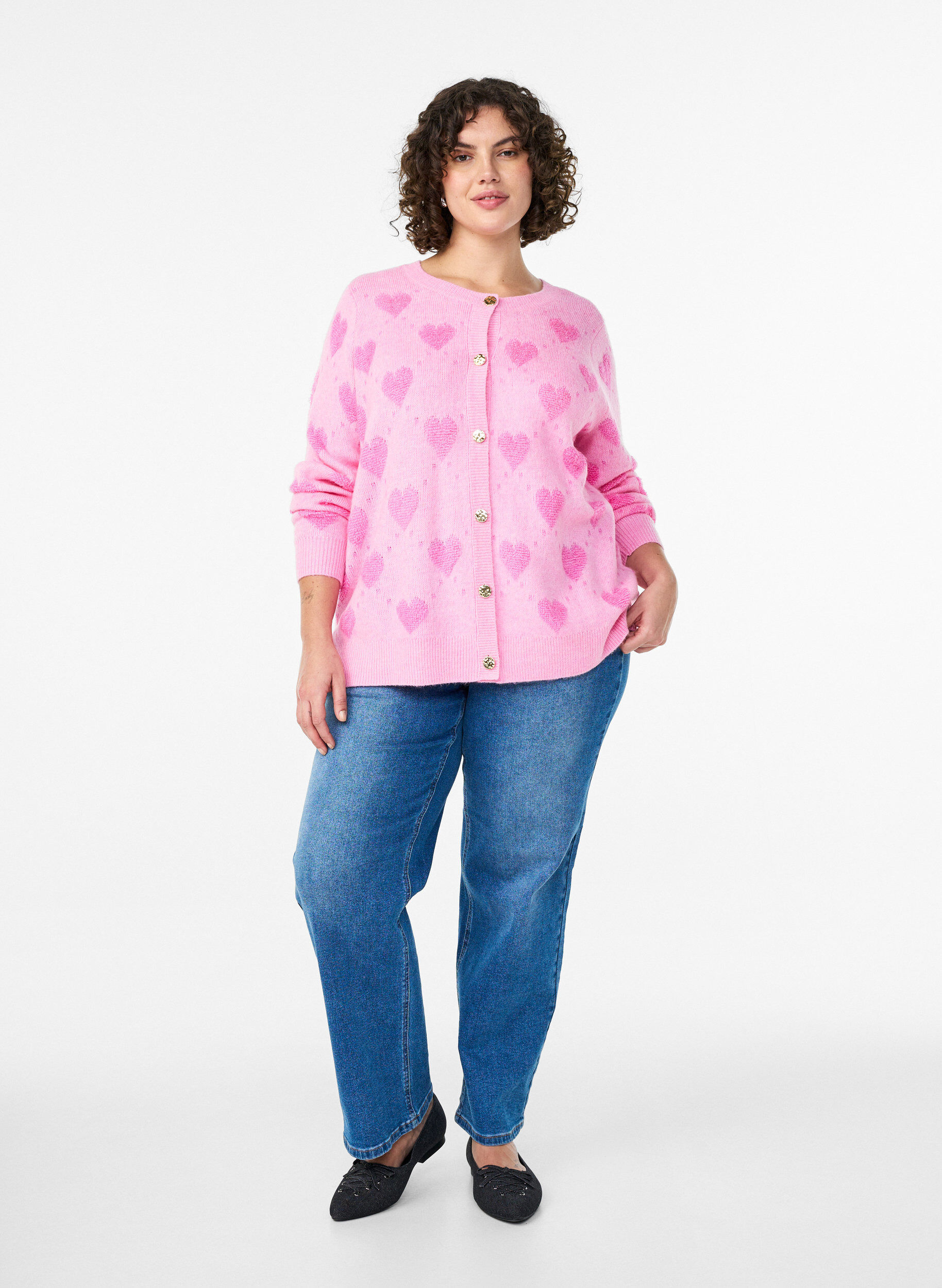 Zizzi Strickjacke mit Herzen und goldenen Kn&ouml;pfen, Pink, Model image number 1