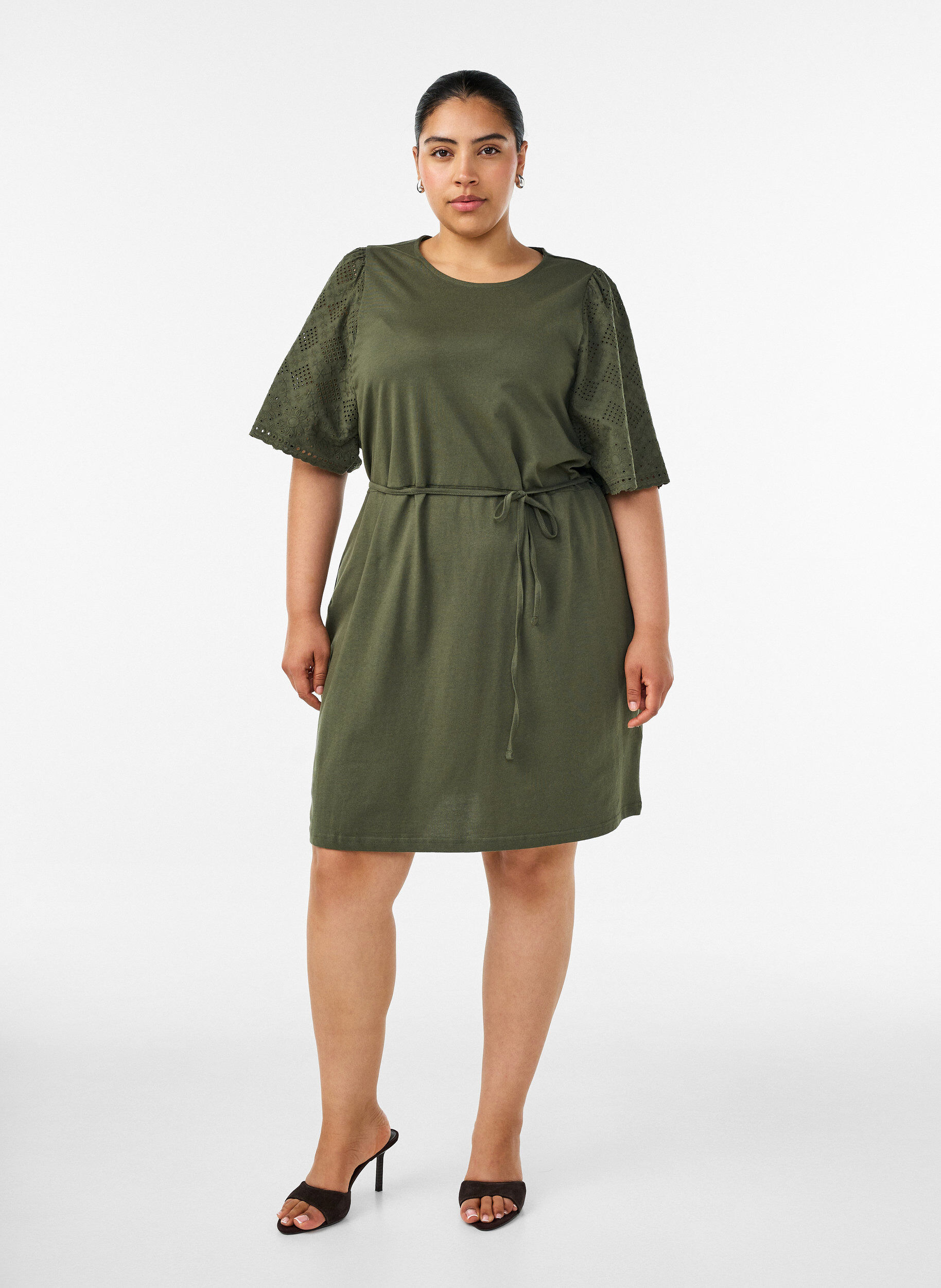 ZizziBaumwollkleid mit Broderie-Anglaise-&Auml;rmeln und Bindeg&uuml;rtel, Gr&uuml;n, Model image number 1