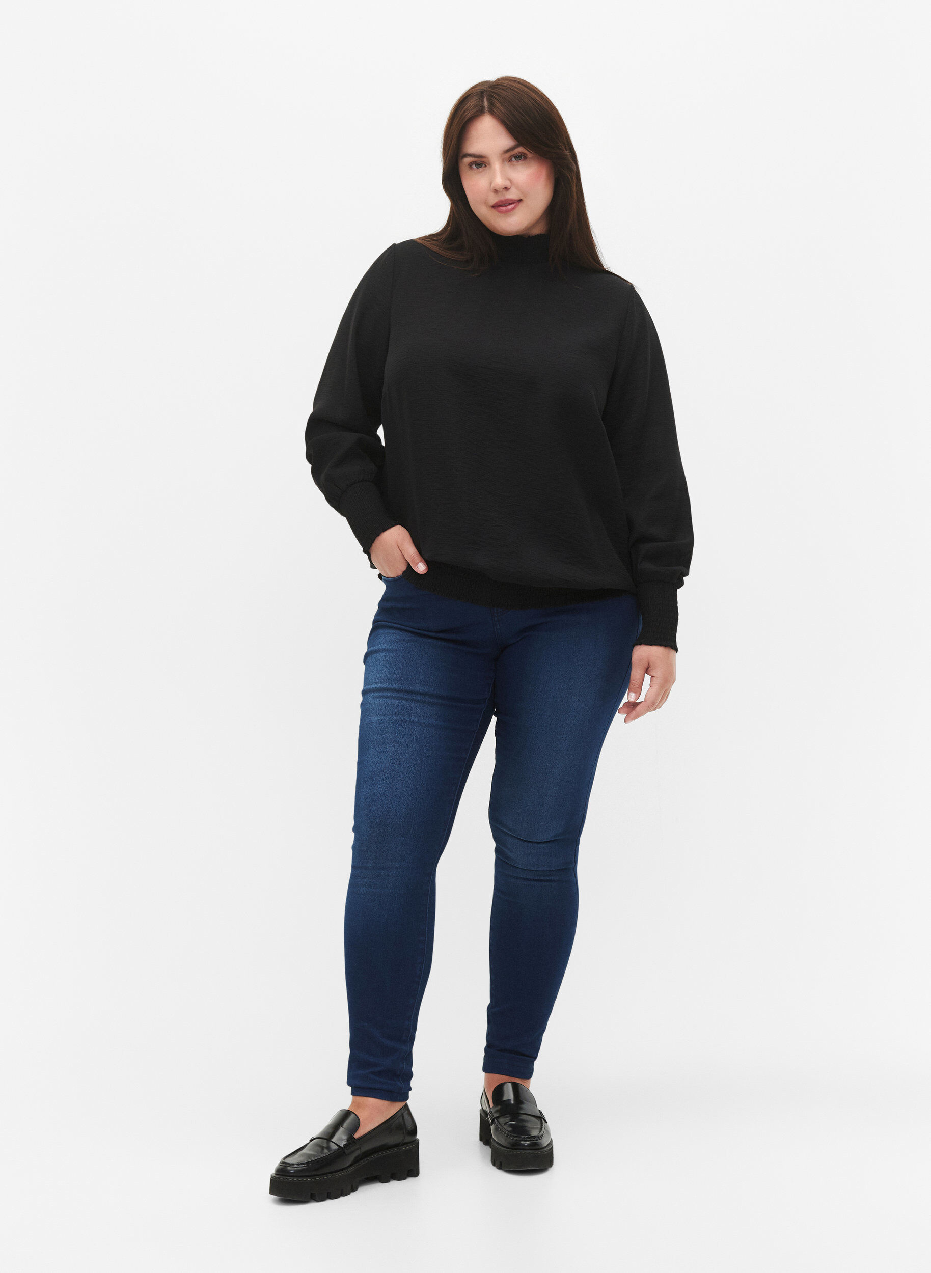 Zizzi Viskose Bluse mit Sch&uuml;rze, Black, Model image number 3