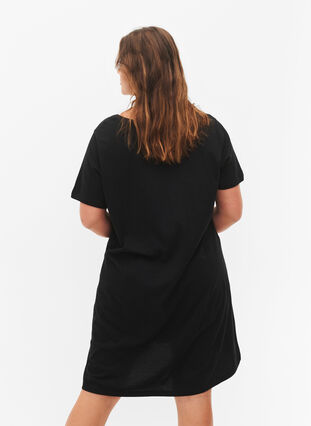 Organische Baumwoll-Nachthemd mit V-Ausschnitt (GOTS), Black W. Yesterday, Model image number 1