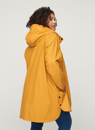 Regenjacke mit Kapuze und Taschen, Spruce Yellow, Model image number 1