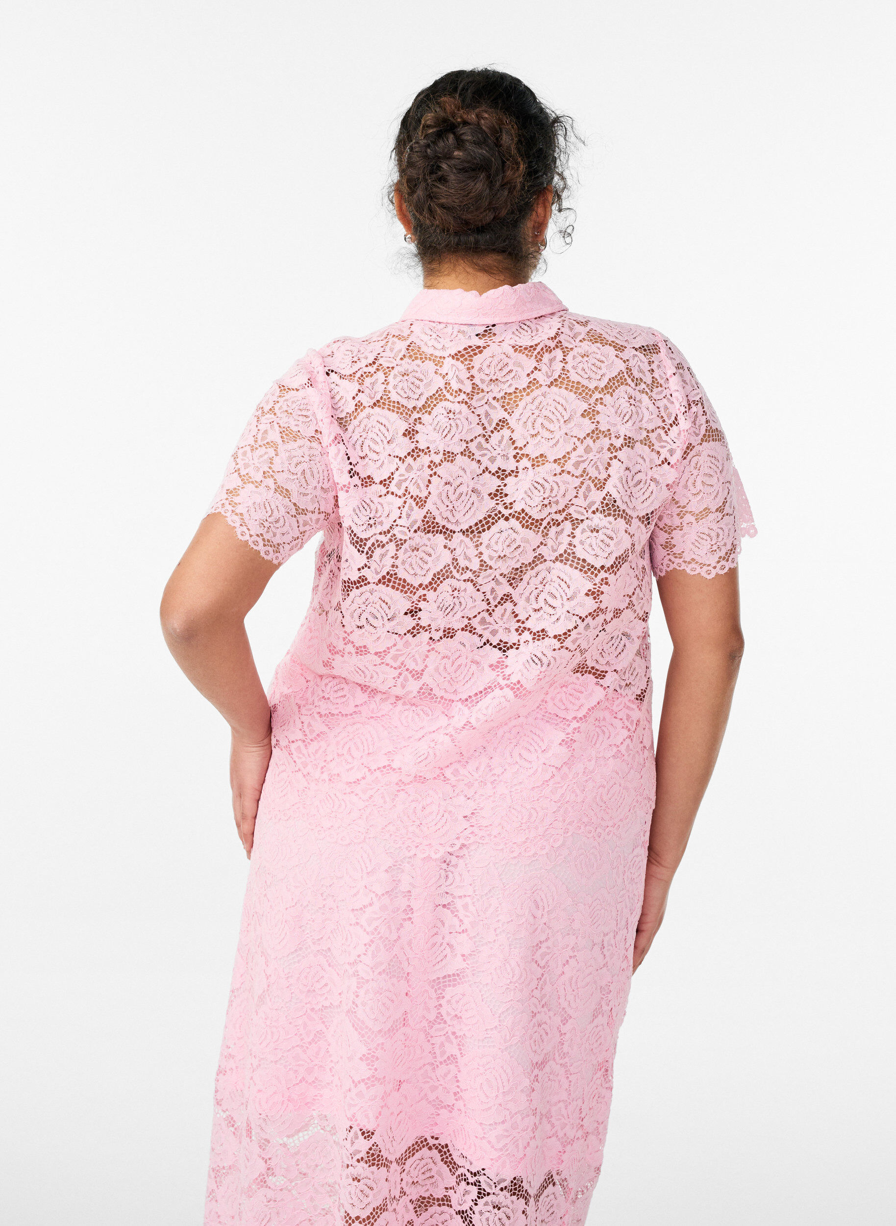 Zizzi Spitzen blusenshirt mit perlenkn&ouml;pfen, Rot, Model image number 2