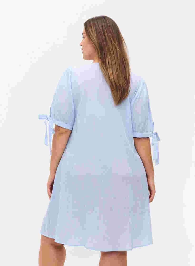 Gestreiftes Hemdkleid aus Baumwolle, Blue Stripe, Model image number 1