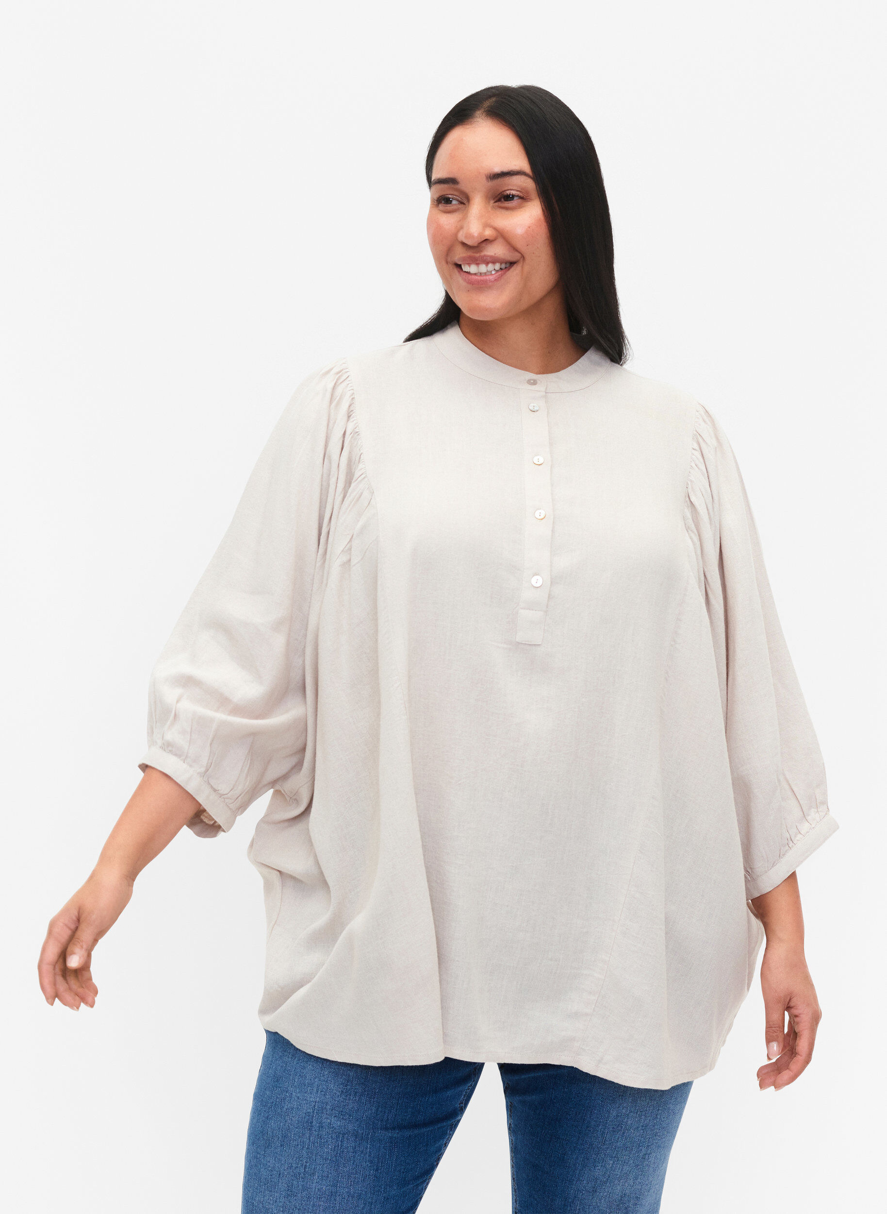 Zizzi Viskose-Leinen-Mix-Shirt-Bluse mit 3/4-&Auml;rmeln, Moonbeam, Model image number 0