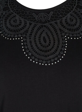 Kurzarm T-Shirt aus Viskose mit Spitzendetails, Black, Packshot image number 2