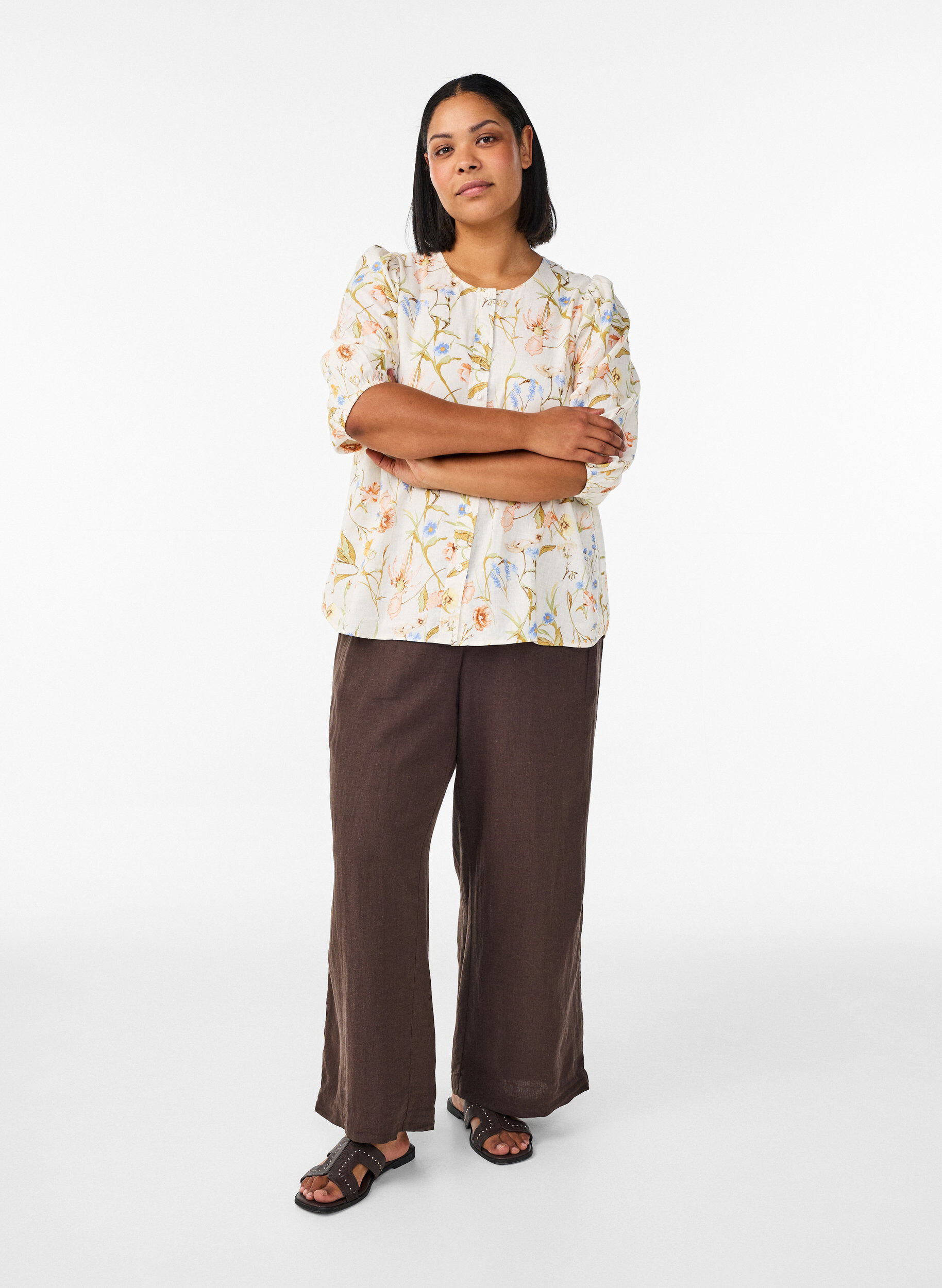 Zizzi Hemdbluse aus Leinen und Viskose mit 3/4-&Auml;rmeln, Vanille, Model image number 1